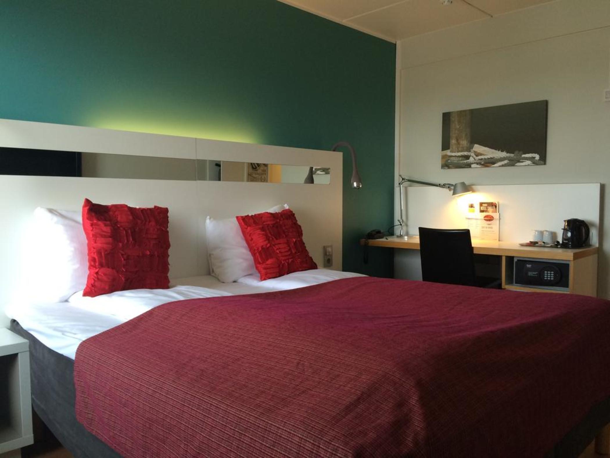 Double King Size Bed