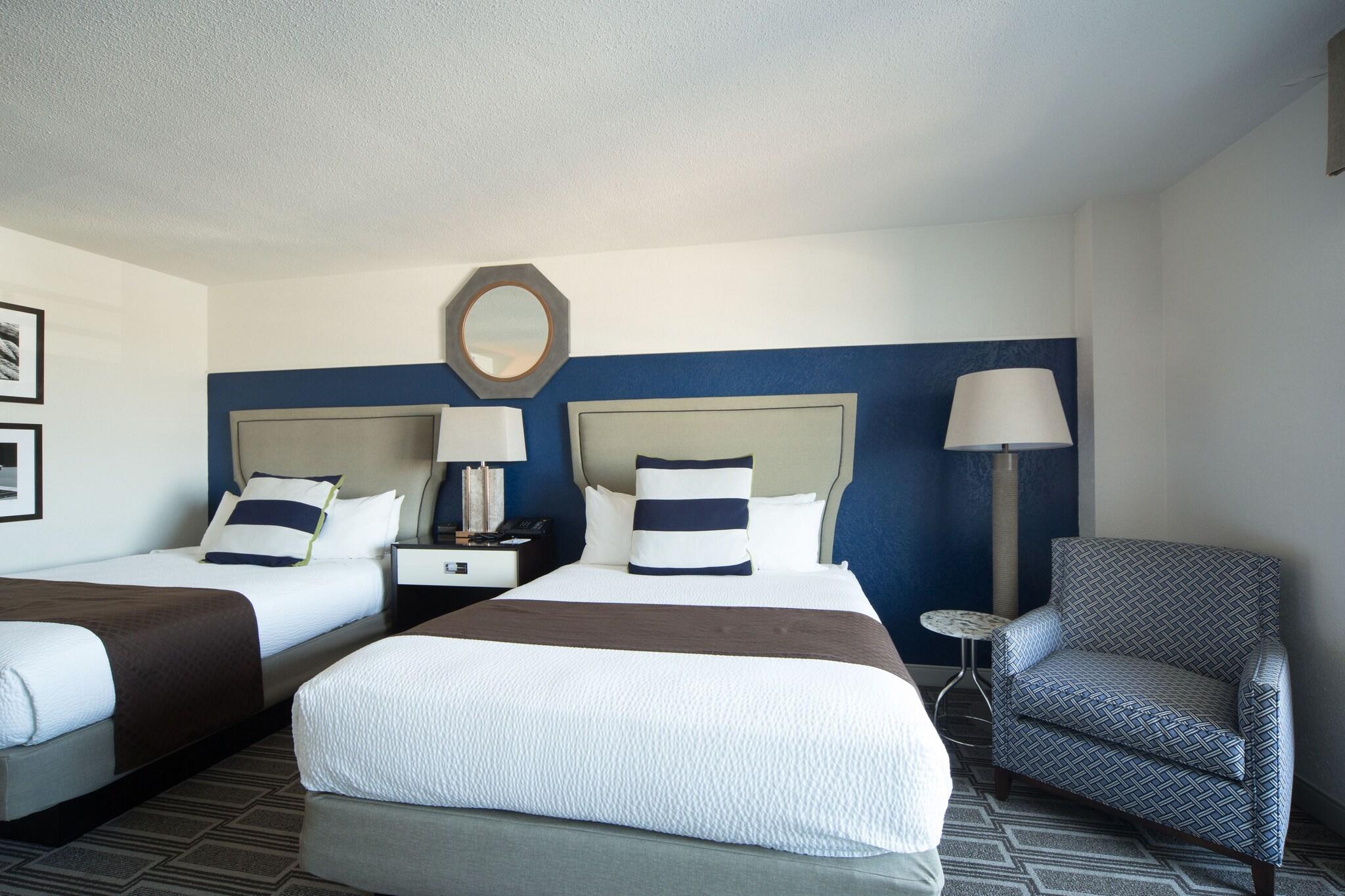 Room Deluxe Lake View