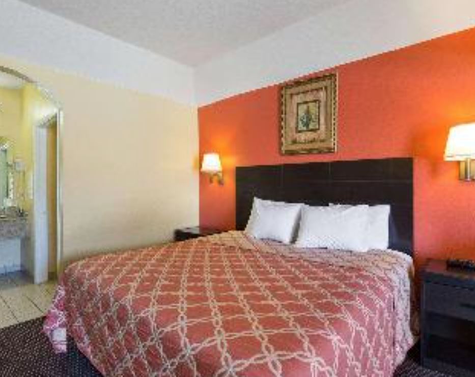 Double Accessible King Size Bed