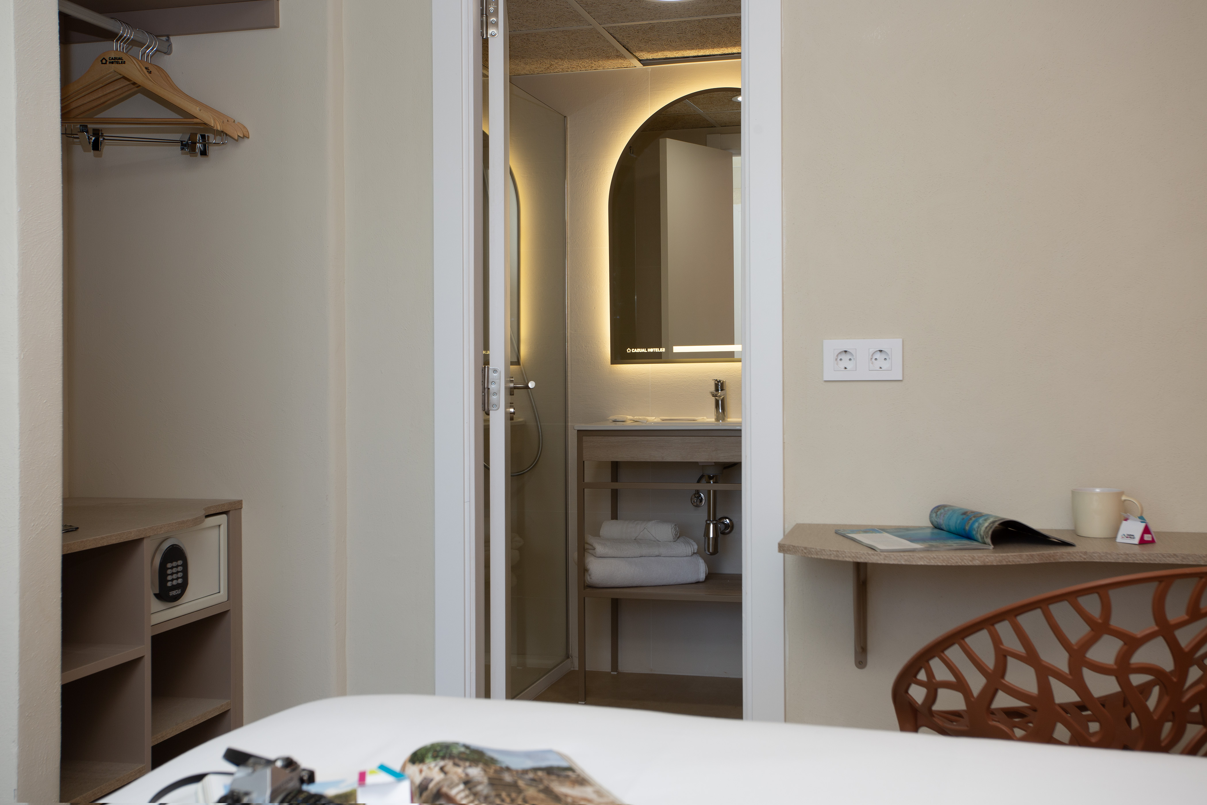 Double or Twin Standard