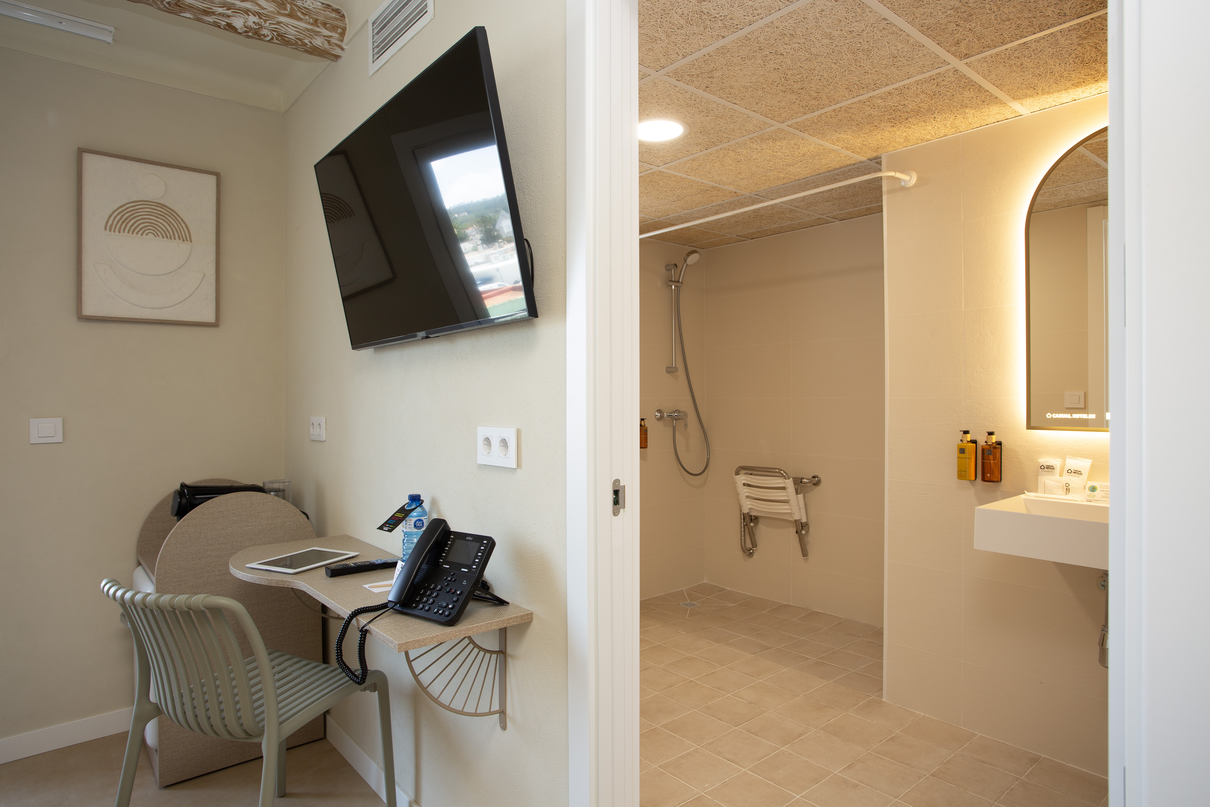 Double or Twin Superior