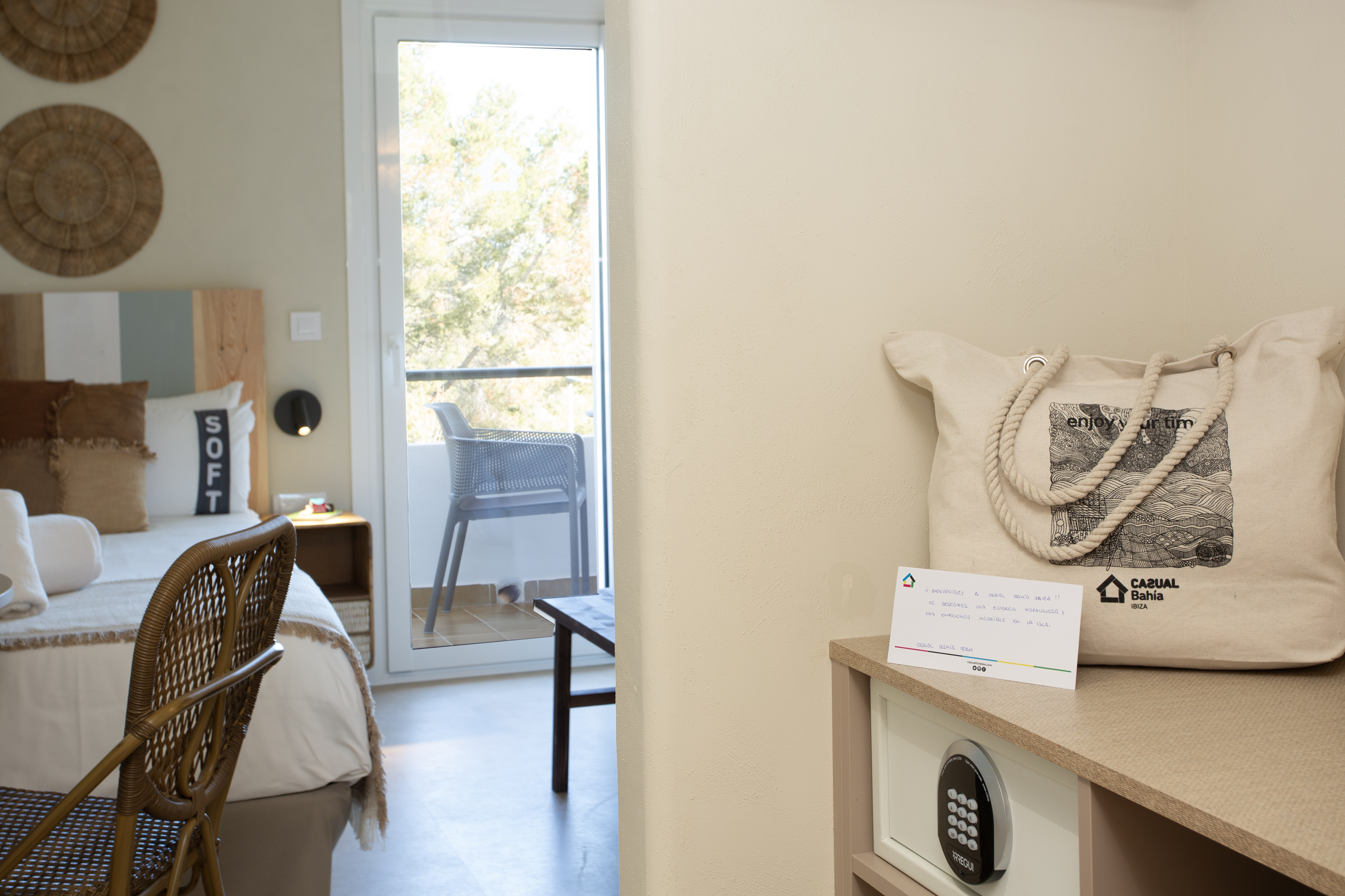 Double or Twin Standard