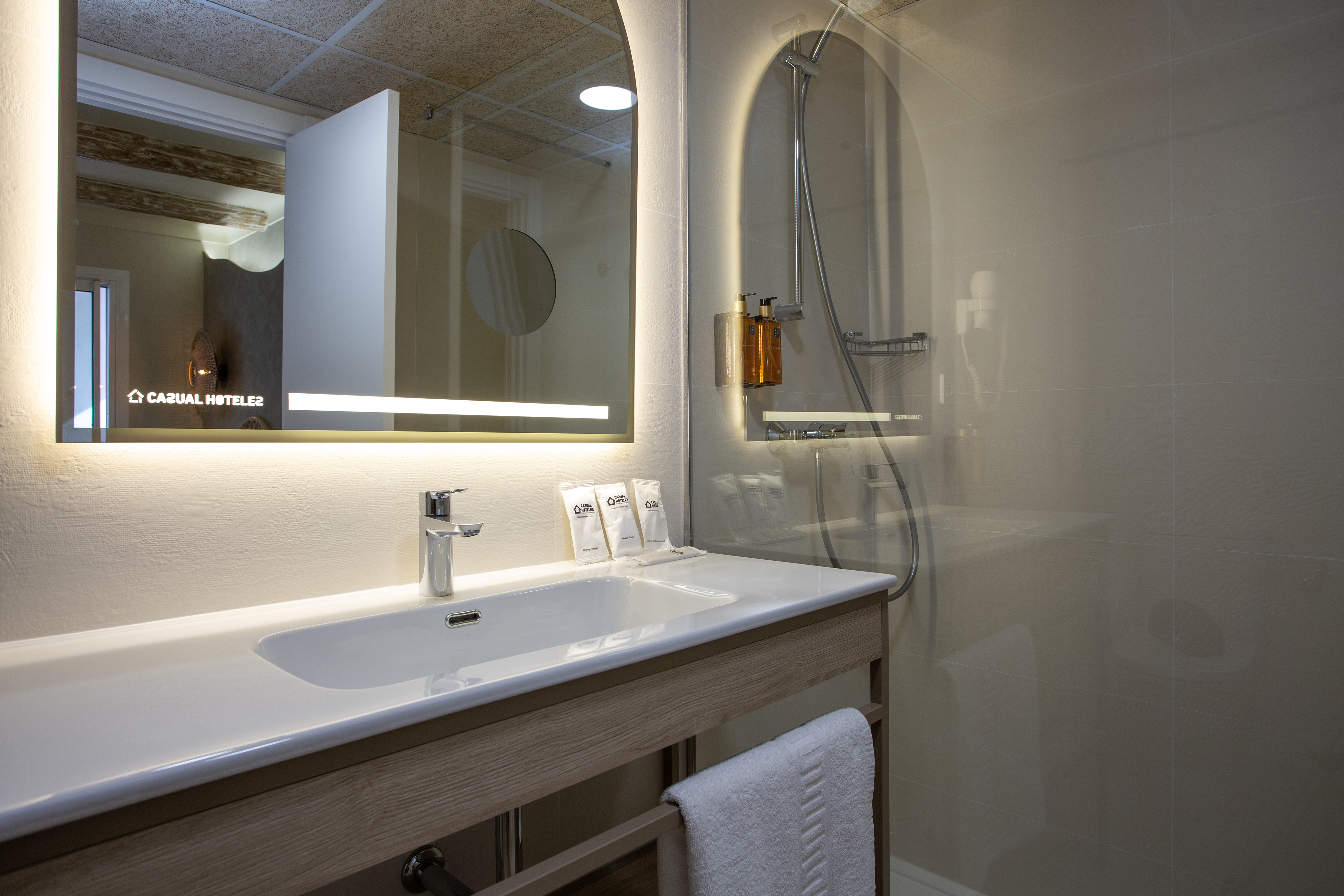 Double or Twin Standard