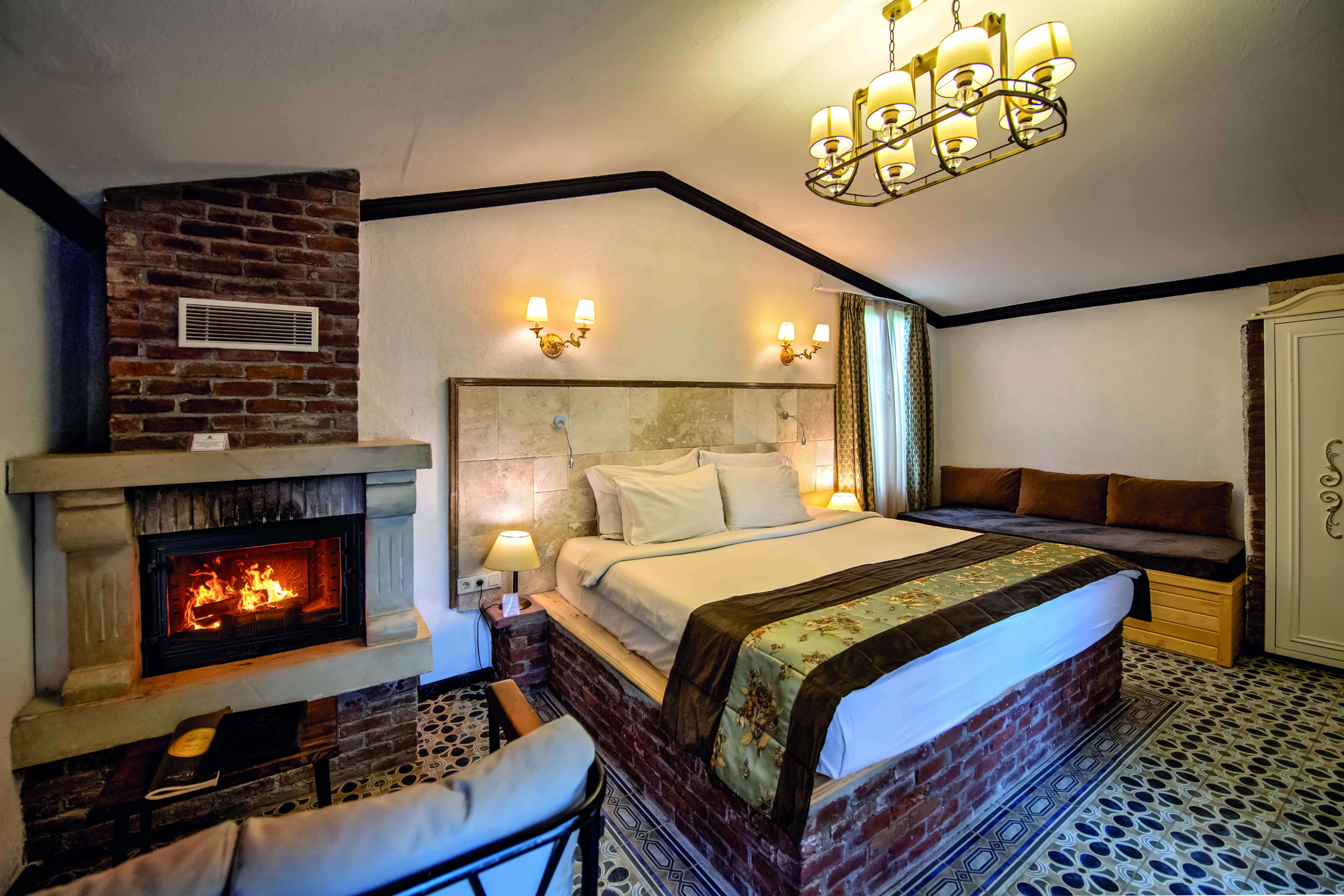 Family Room Superior One Bedroom