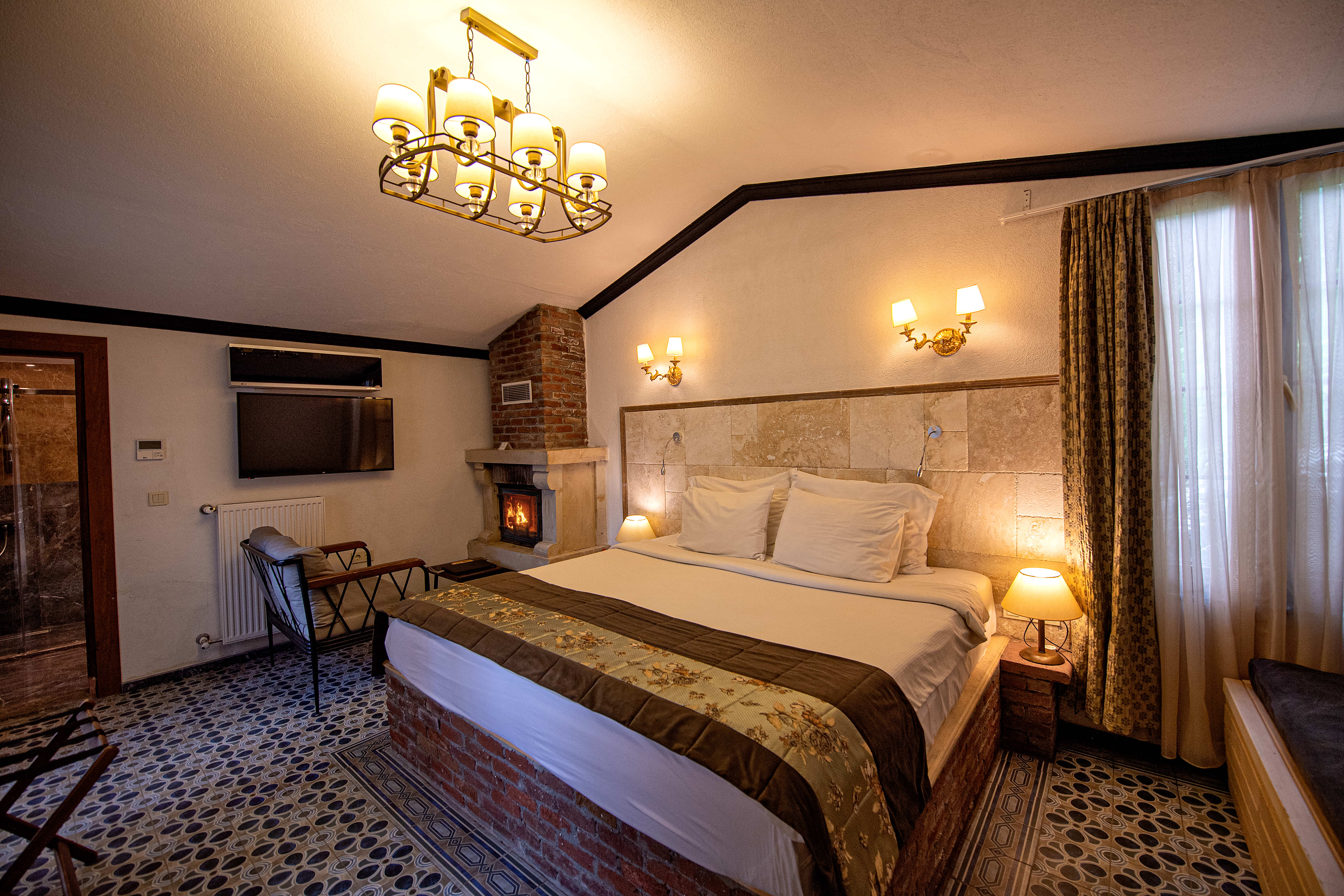 Family Room Superior One Bedroom