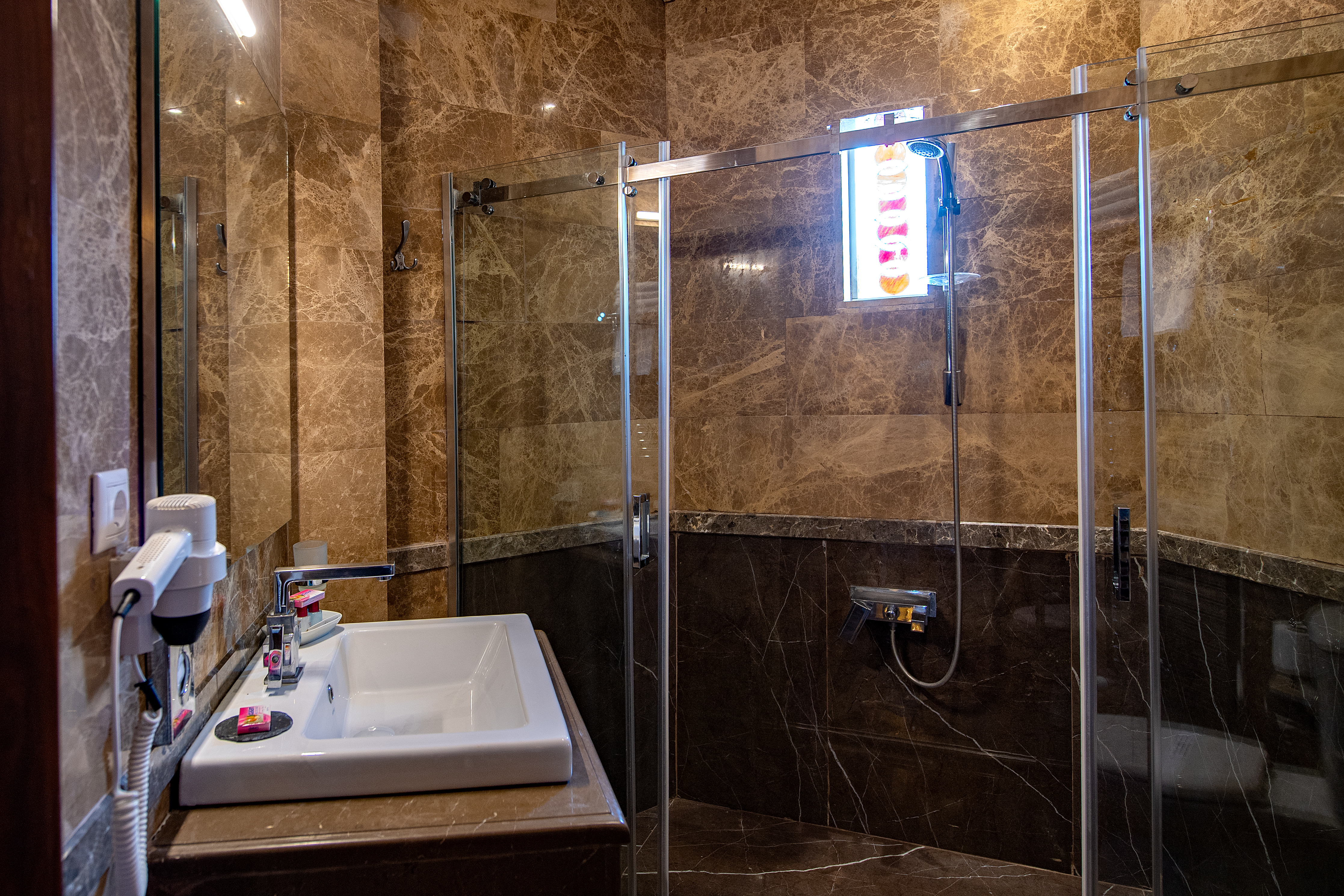 Double Deluxe Pool View