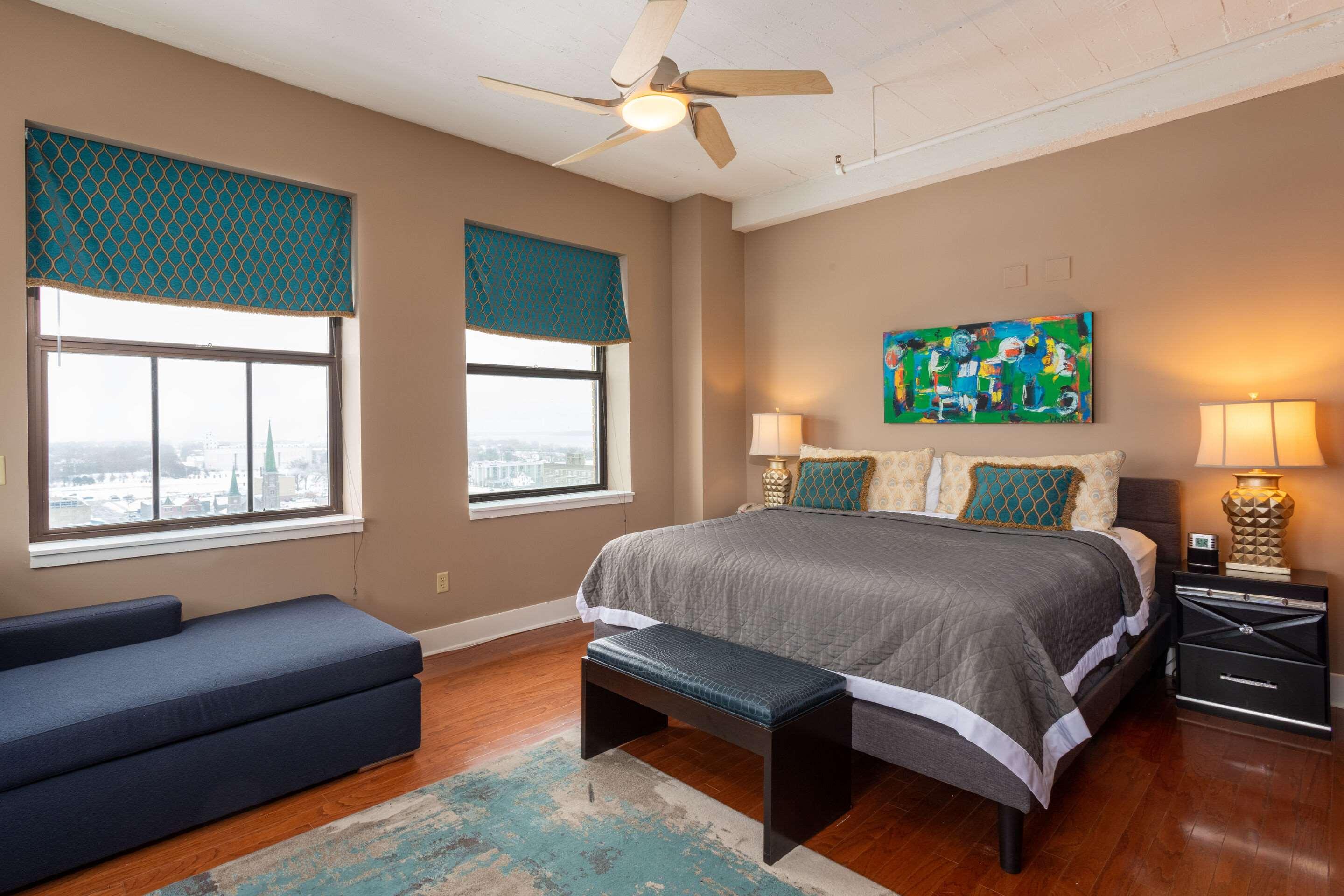 Suite King Bed Non Smoking