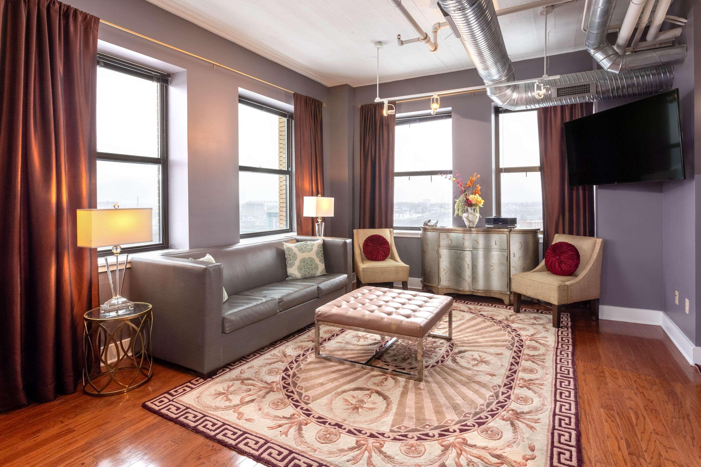 Suite King Bed Non Smoking