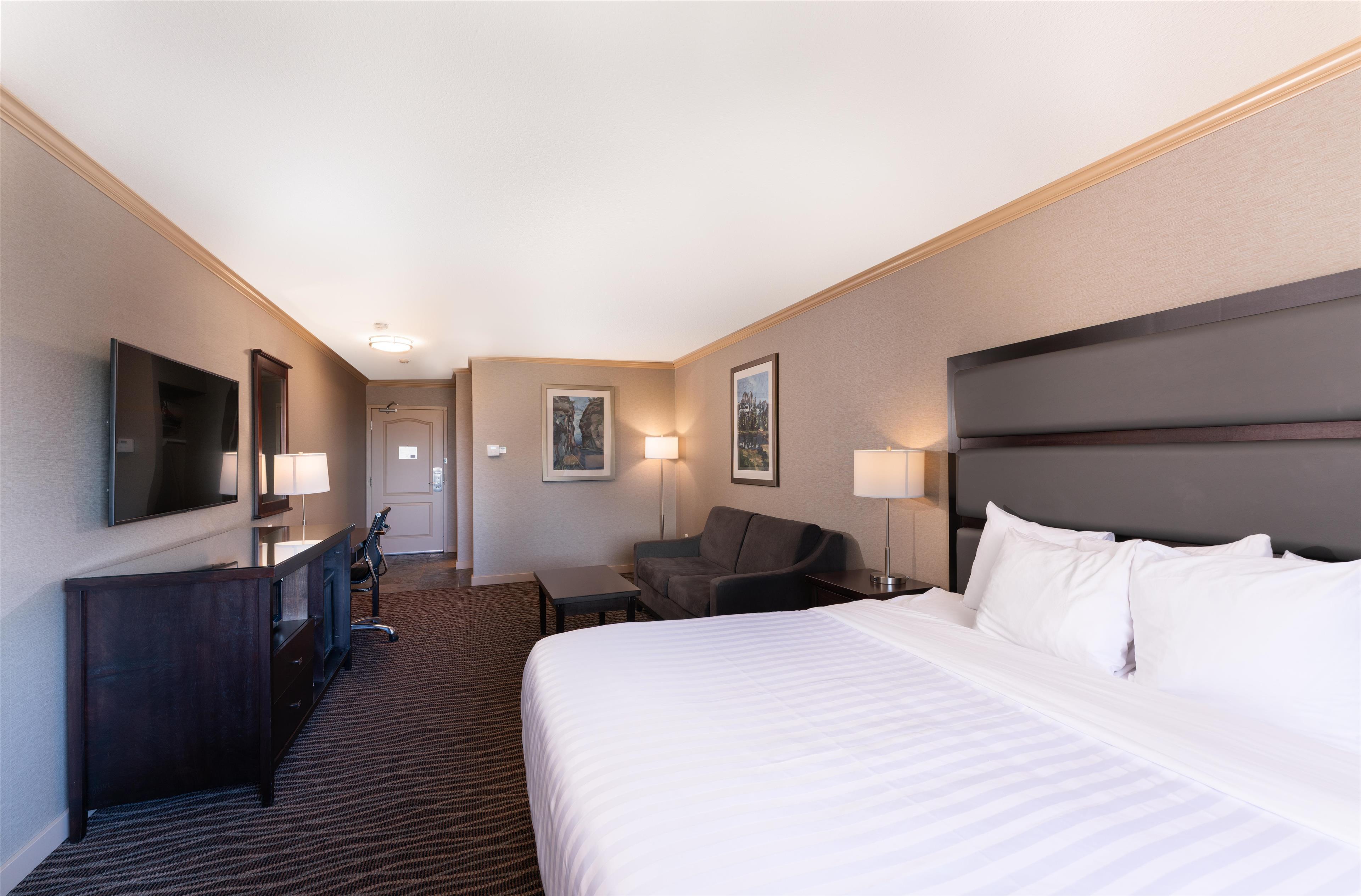 Double Accessible King Size Bed