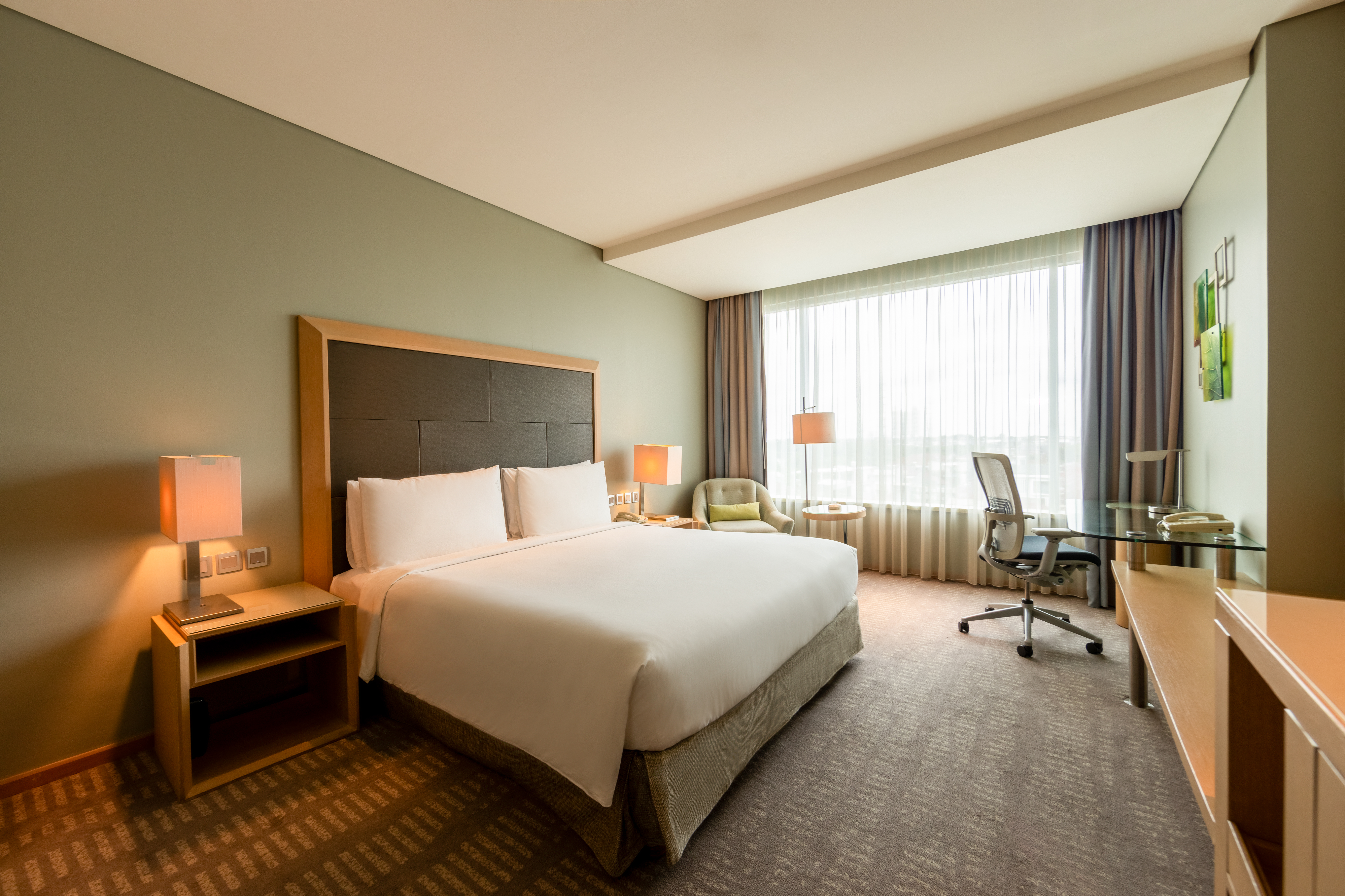 Double Deluxe King Bed