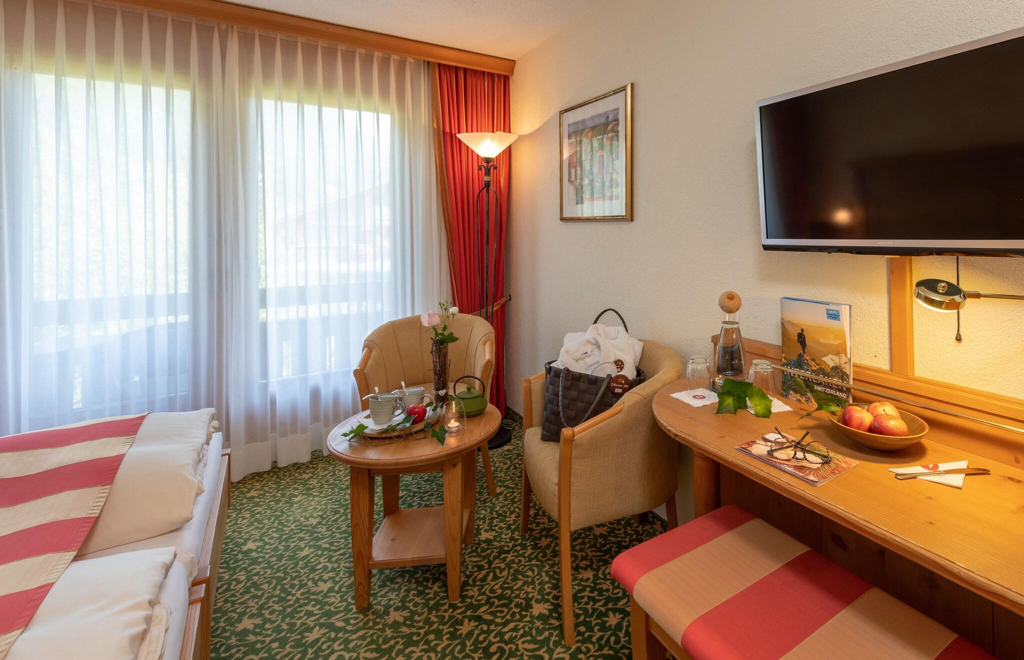 Twin Deluxe Garden View