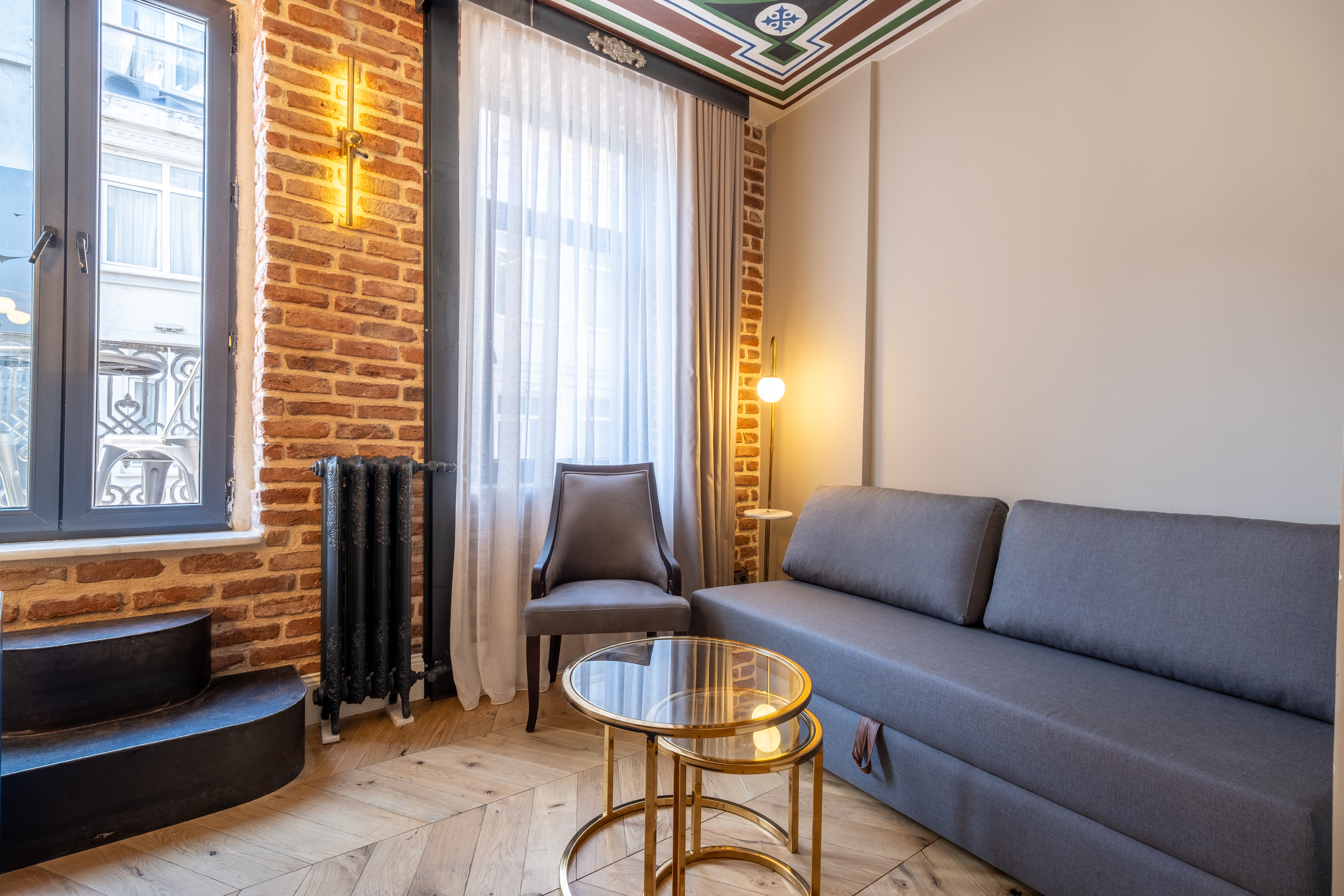 Suite with Balcony with Views