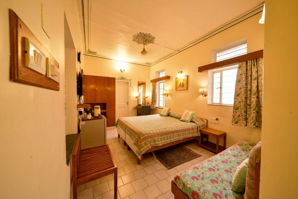 Double or Twin Superior