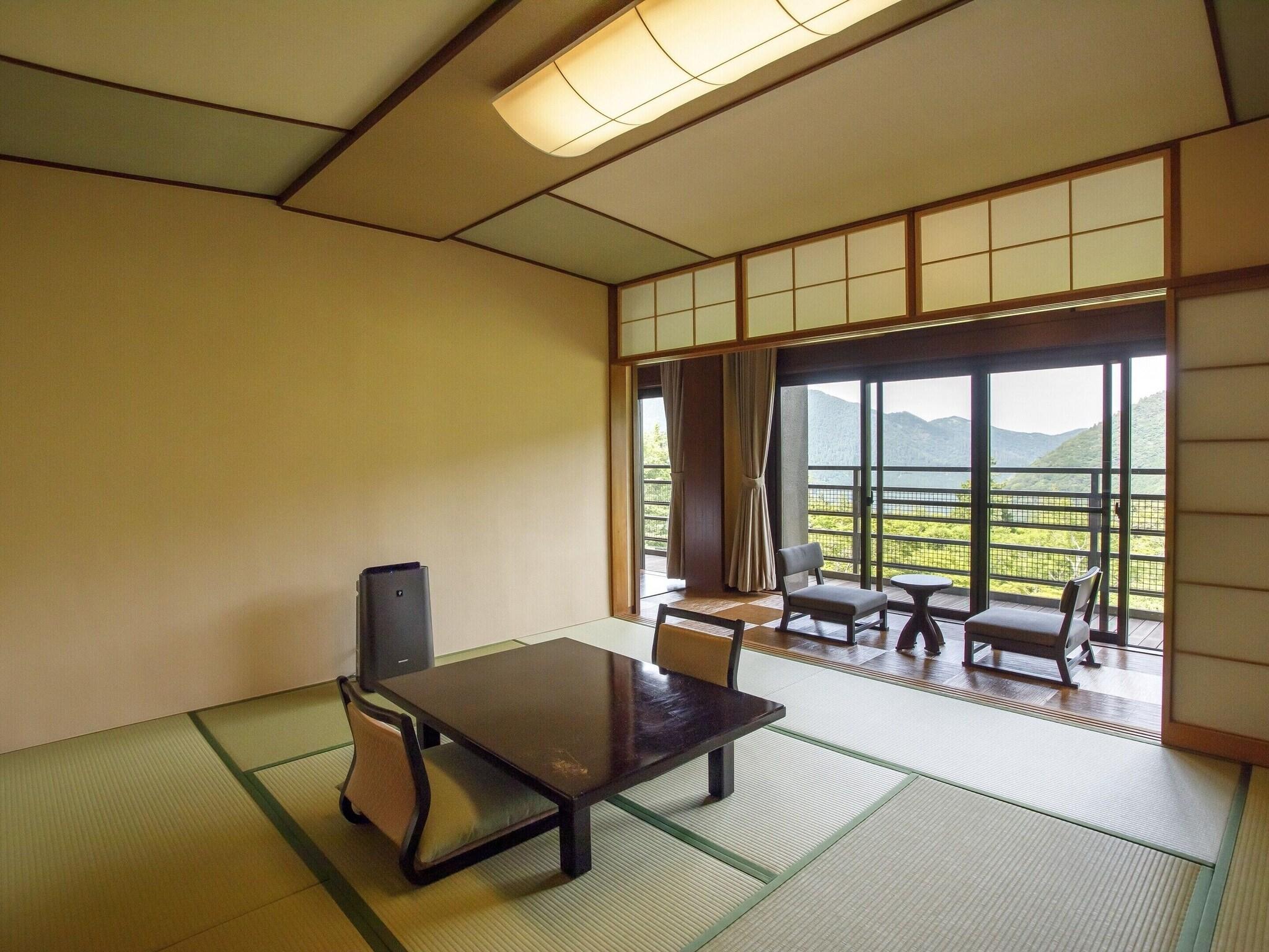 Suite Annex