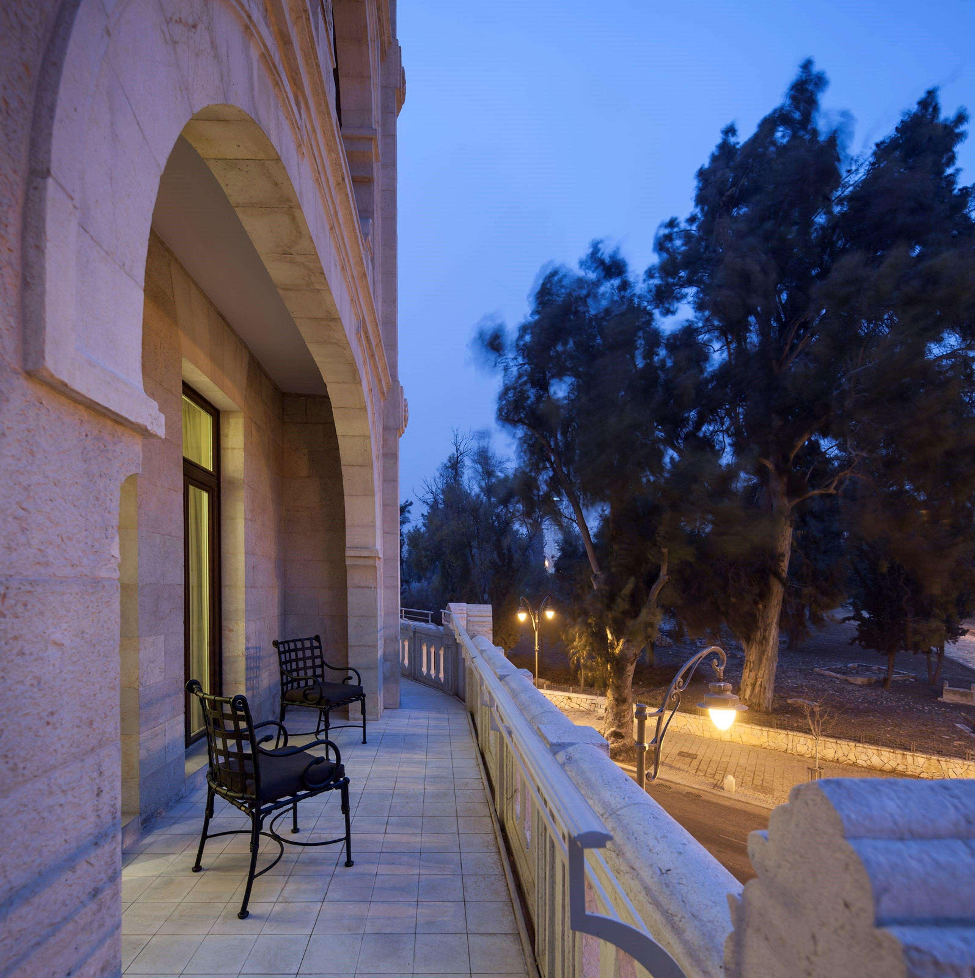 Suite King Bed One Bedroom 