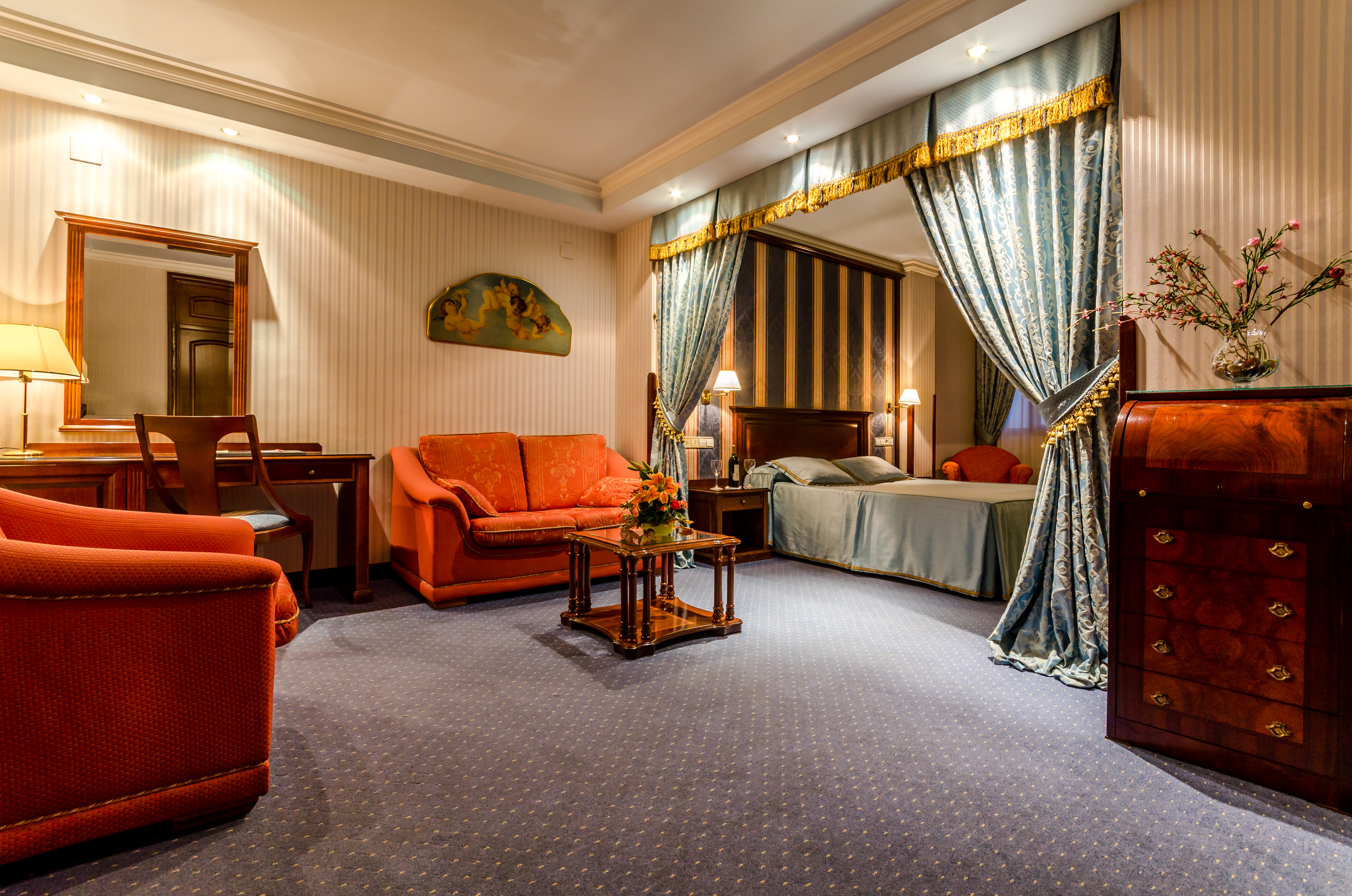 Double or Twin Standard