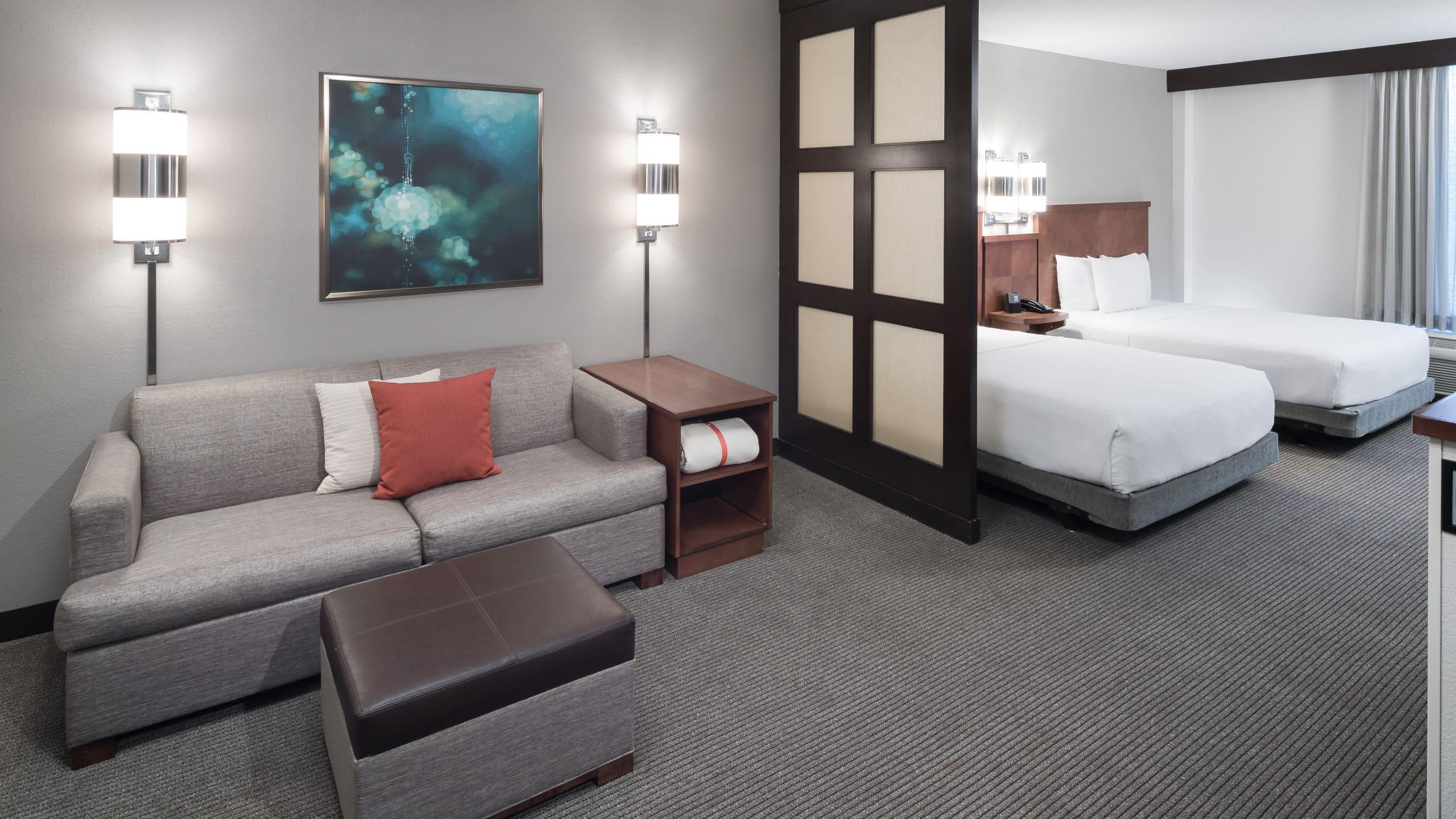 Double Two Queen Beds Non Smoking