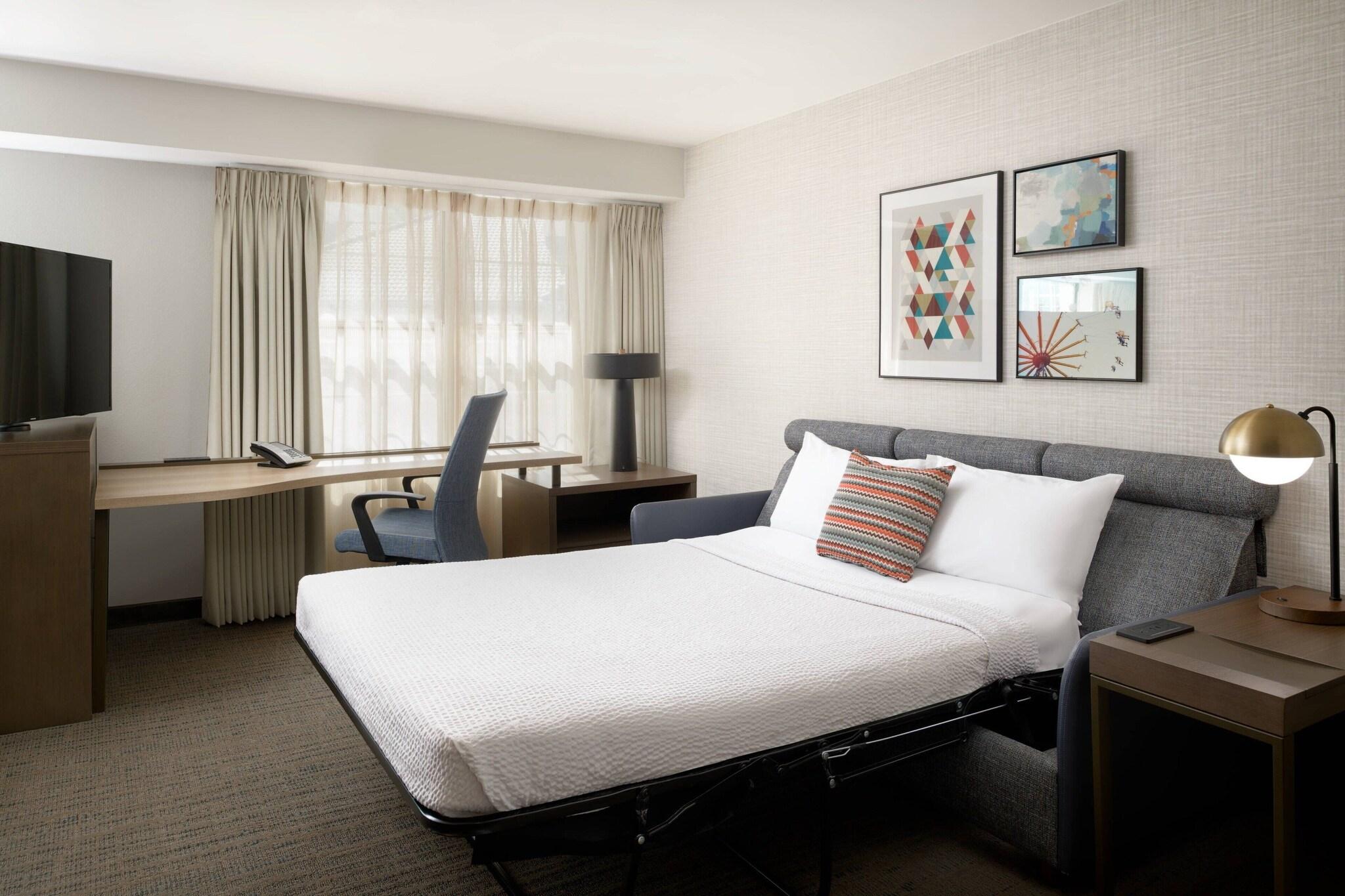 Suite King Bed One Bedroom 