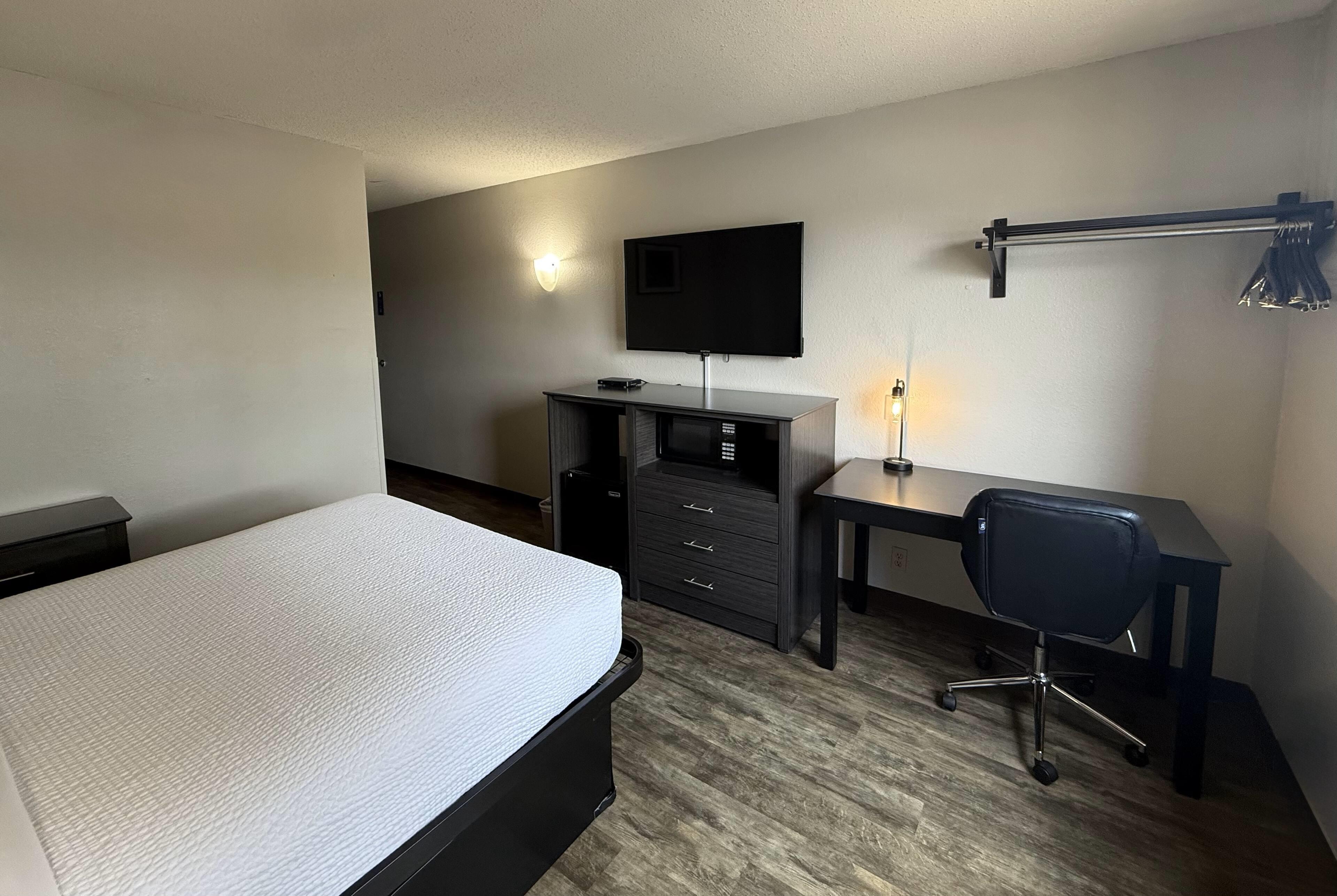 Double Queen Bed Non Smoking