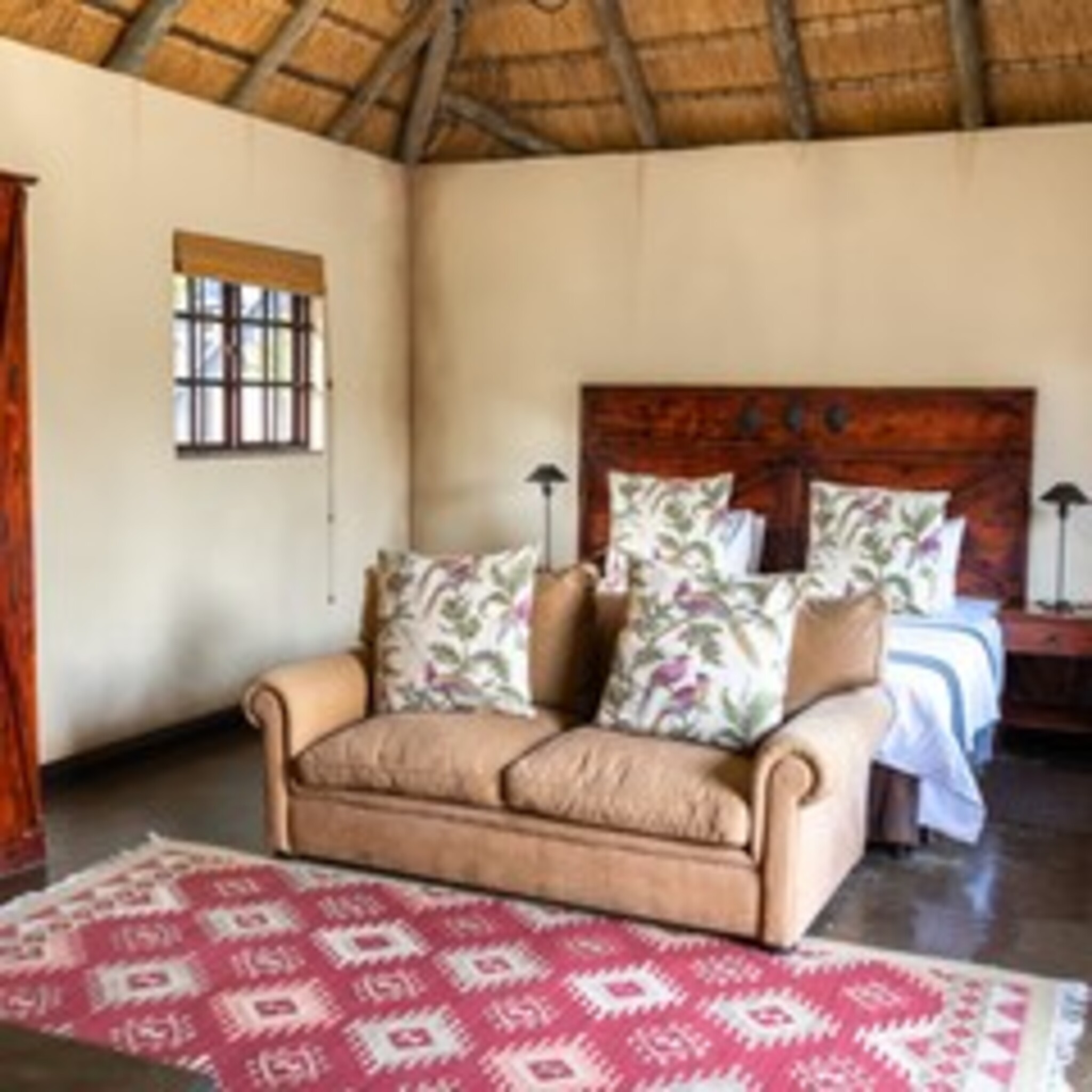 Room Deluxe Capacity 2