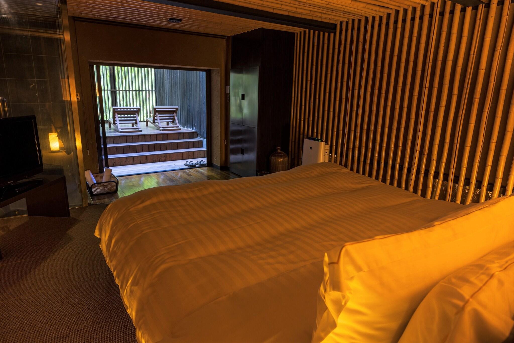 Suite King Bed Smoking