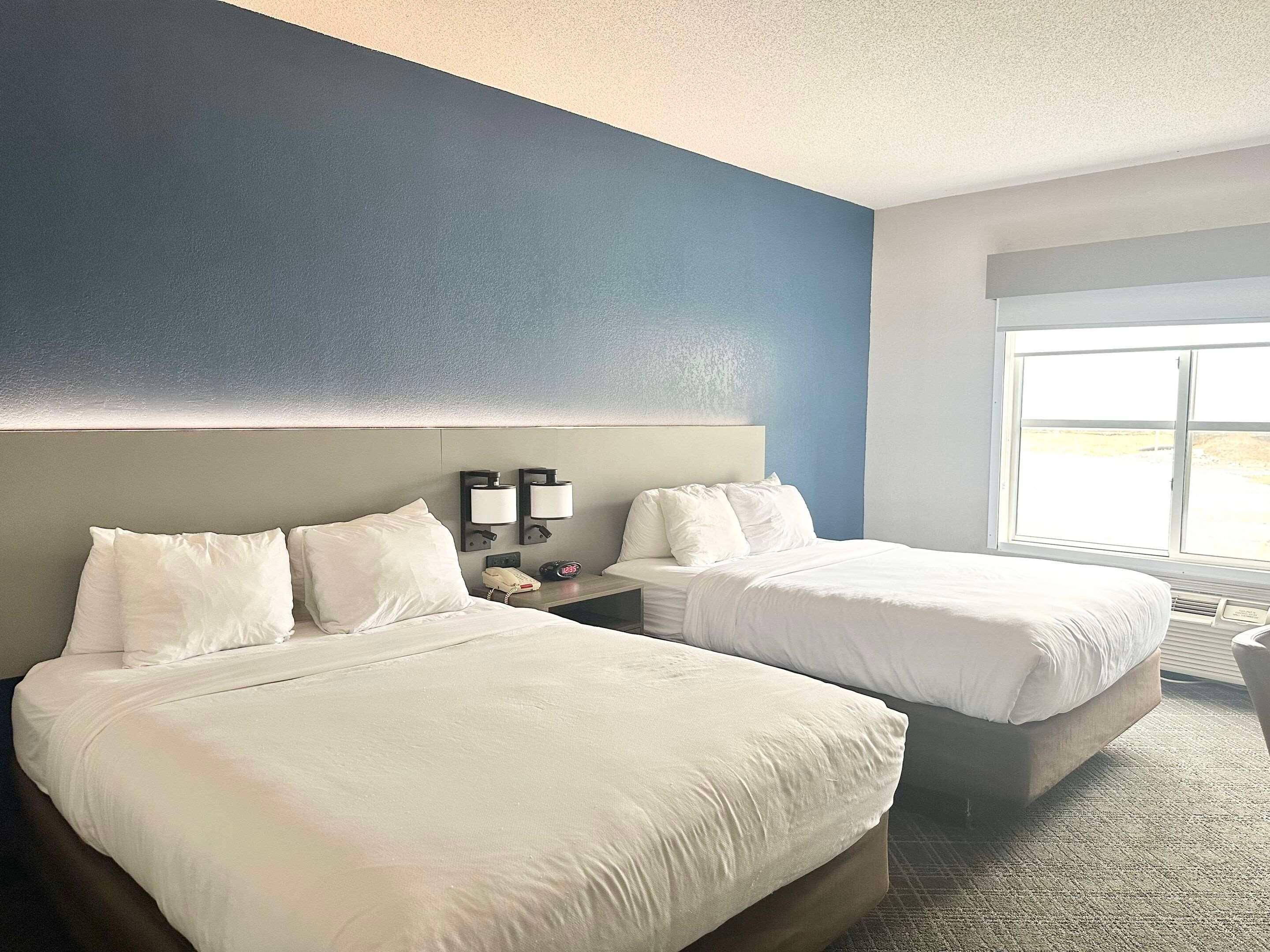 Double Two Queen Beds Non Smoking