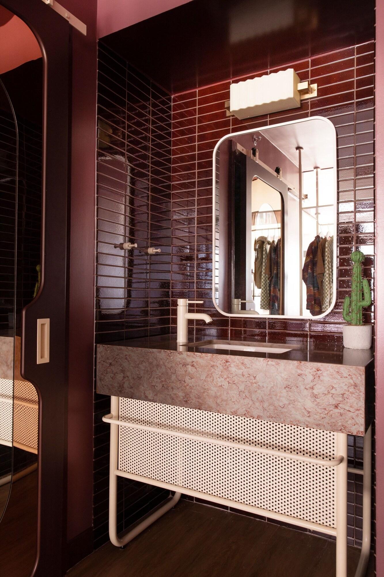 Double Deluxe Two Queen Beds