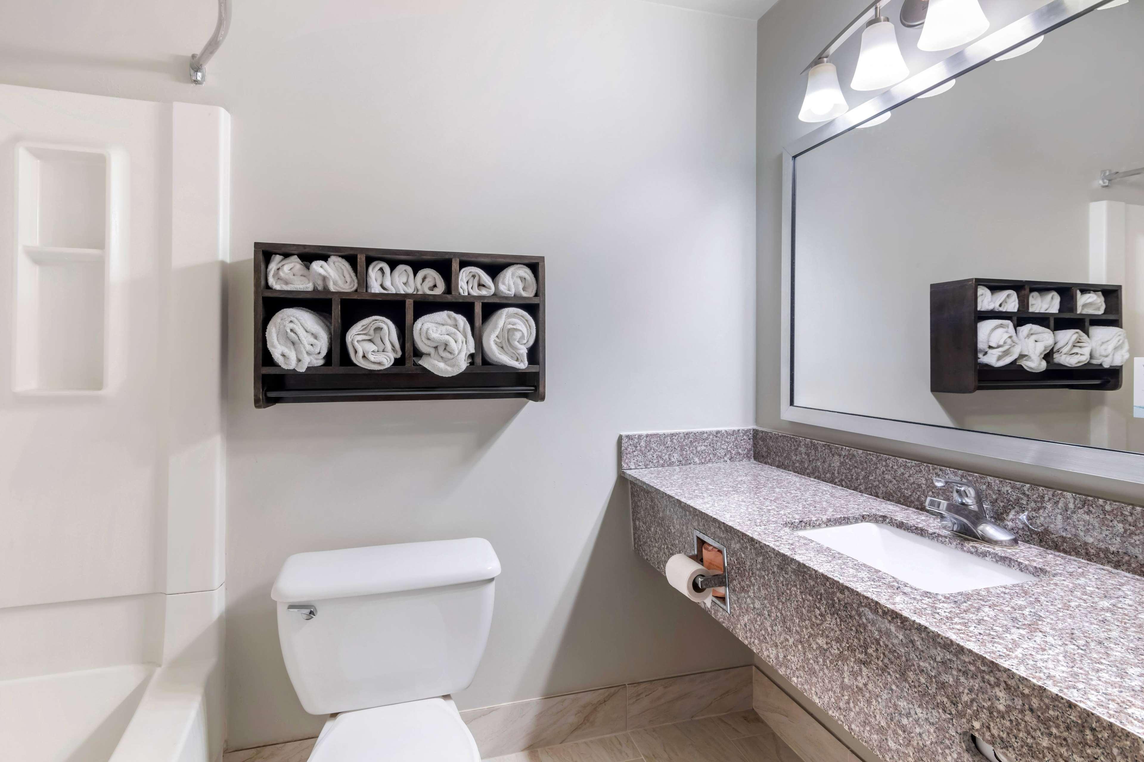 Double King Bed Non Smoking