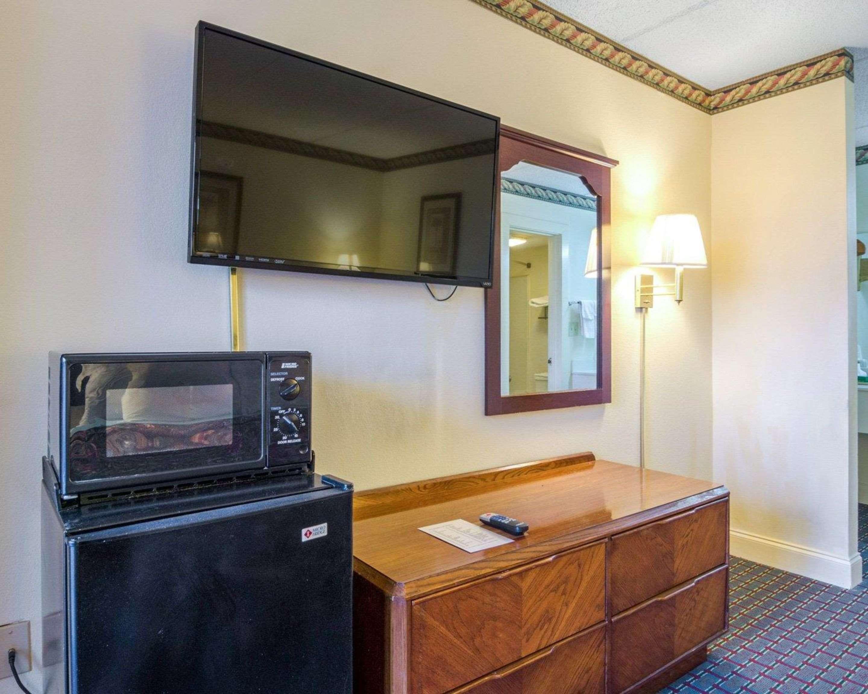 Double King Bed Non Smoking