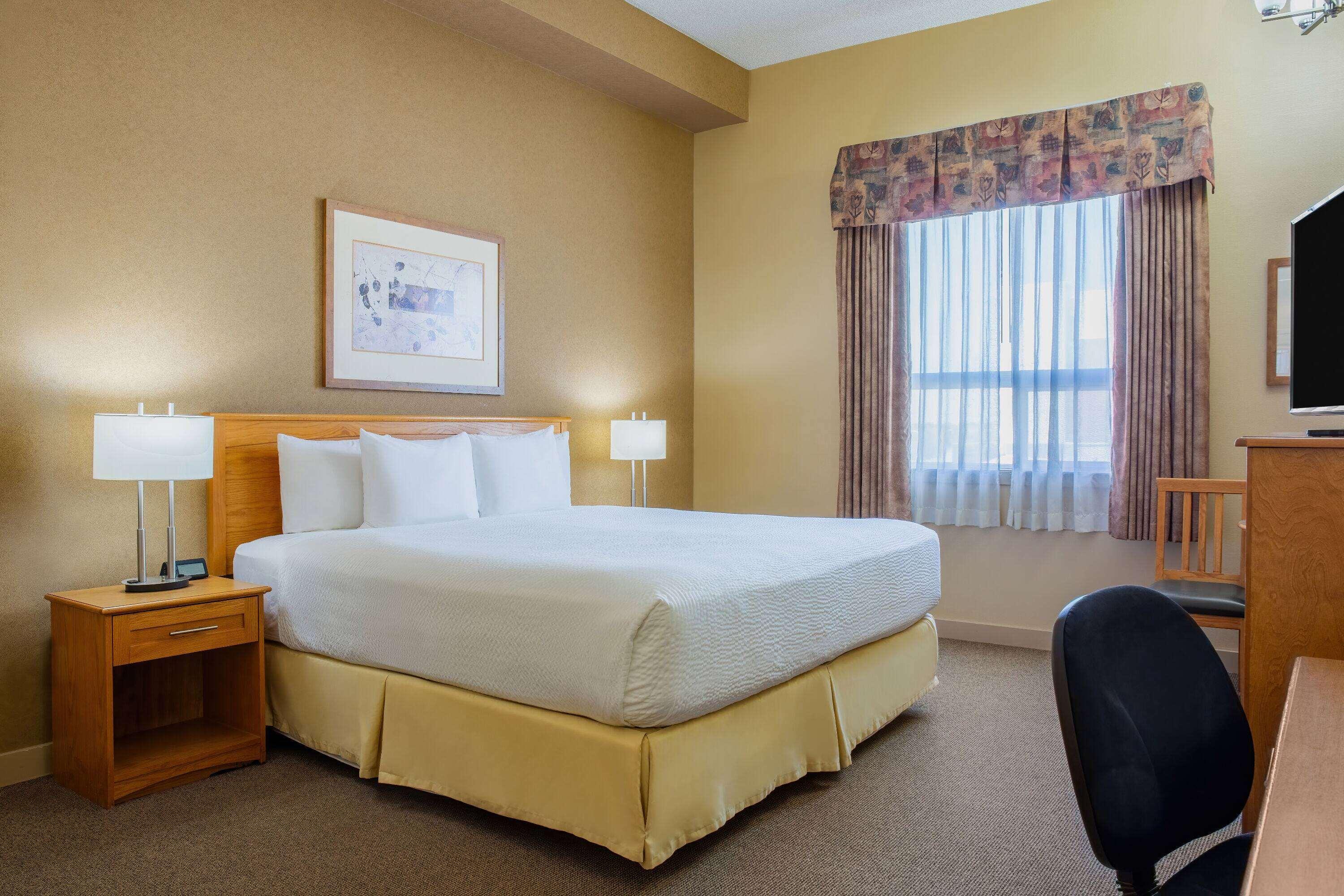 Double King Bed Non Smoking