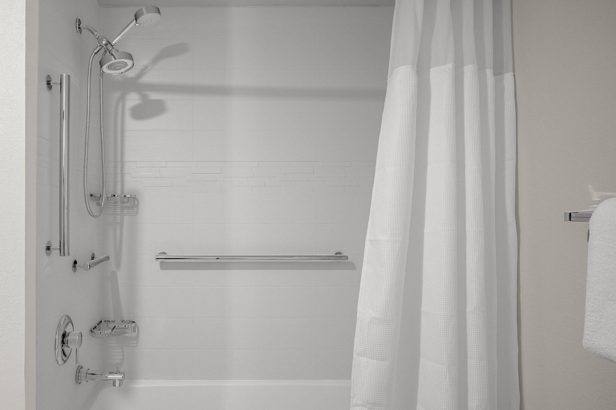 Suite Queen Size Bed