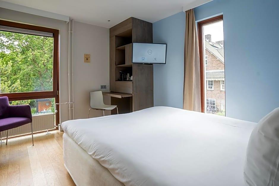 Double or Twin with Balcony