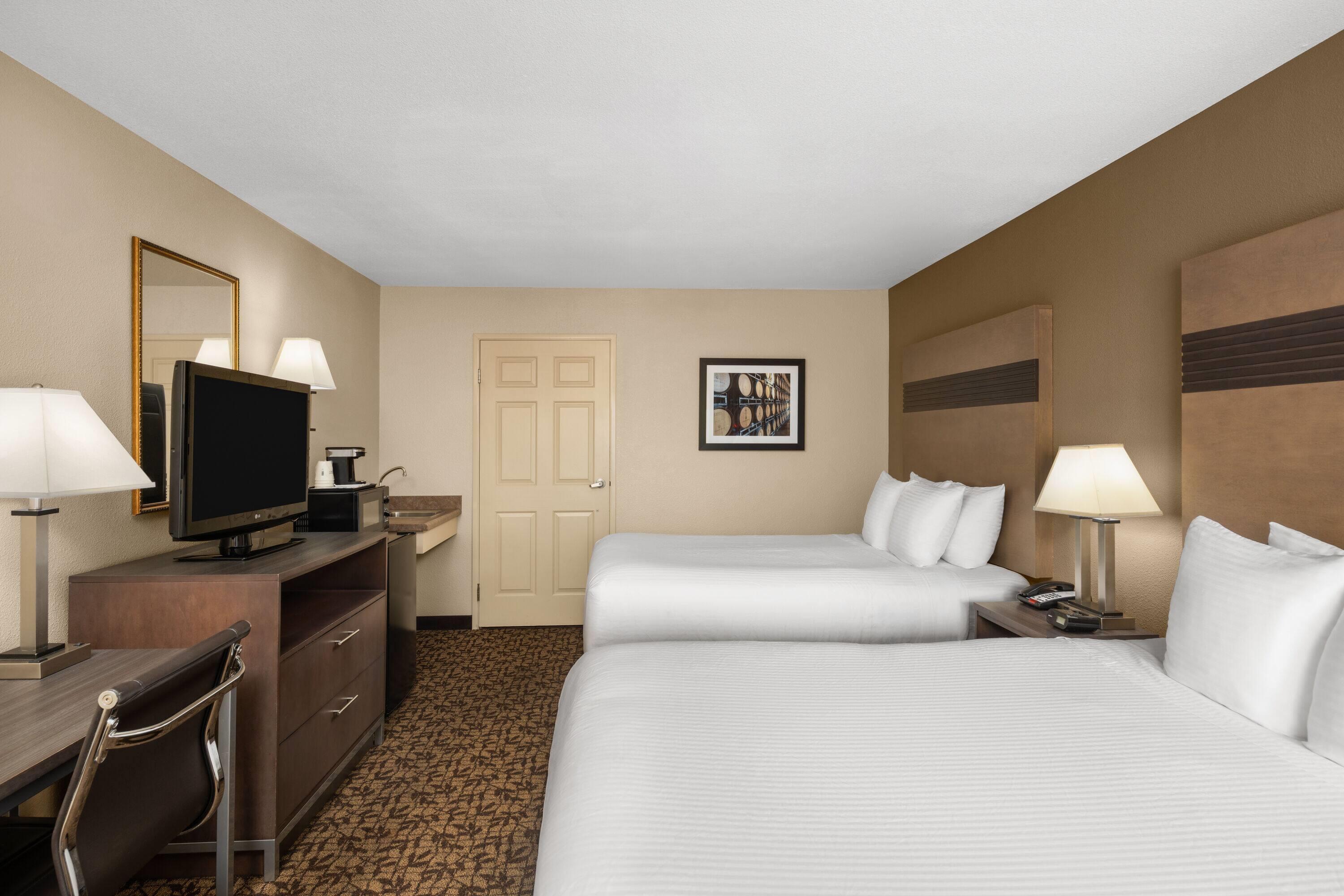 Quadruple Two Queen Beds