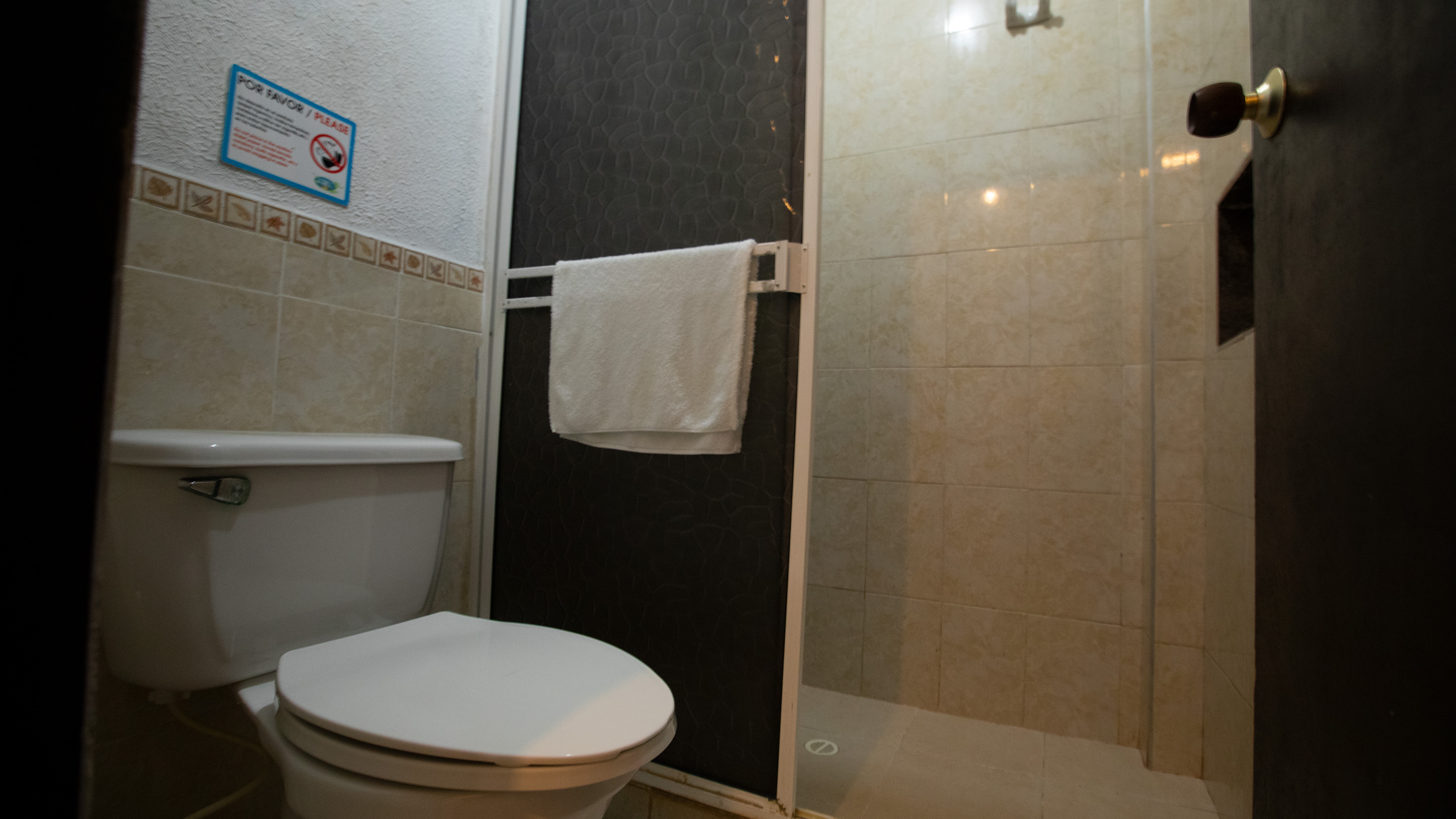 Family Room Capacity 6