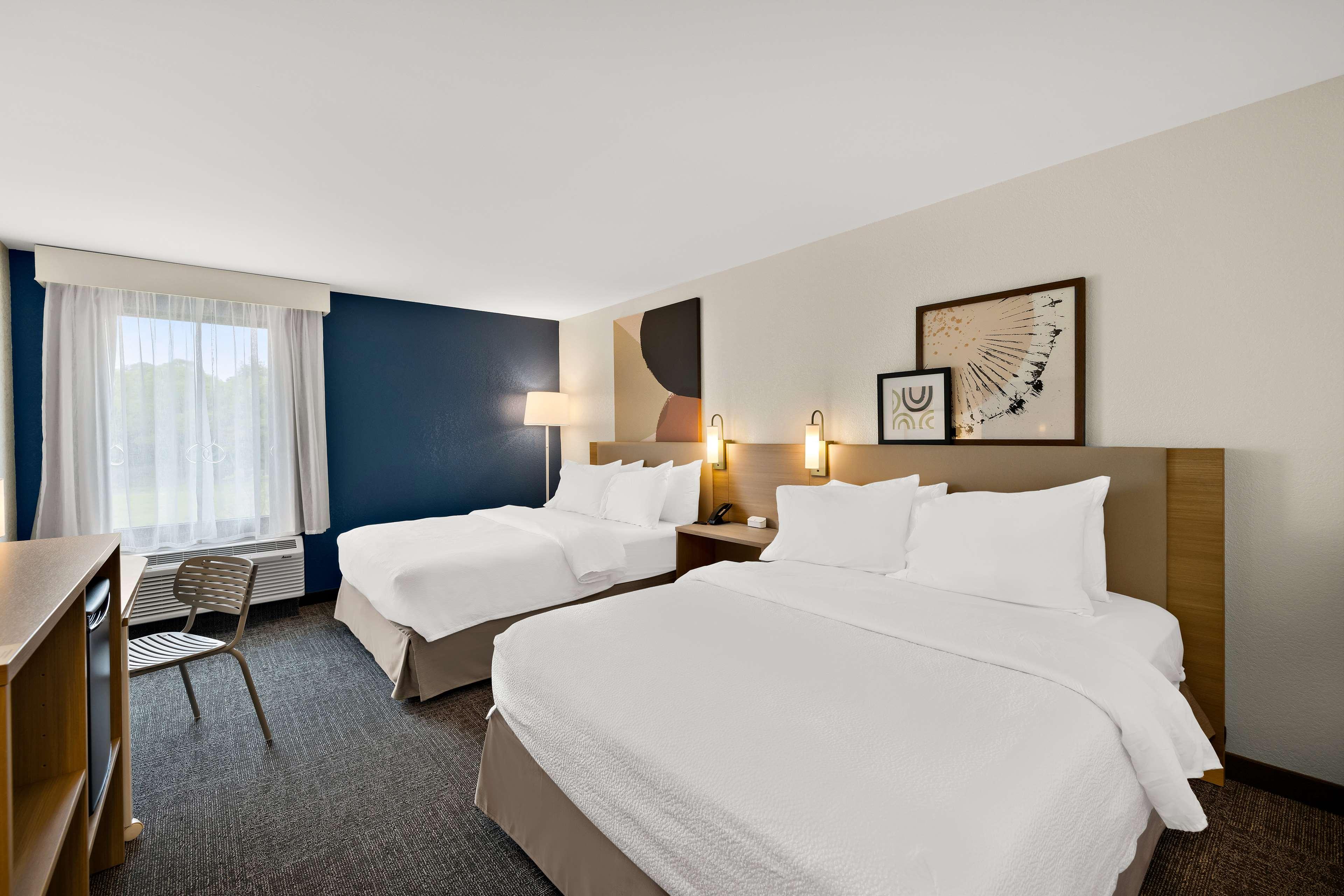 Double Accessible-two Queen Beds