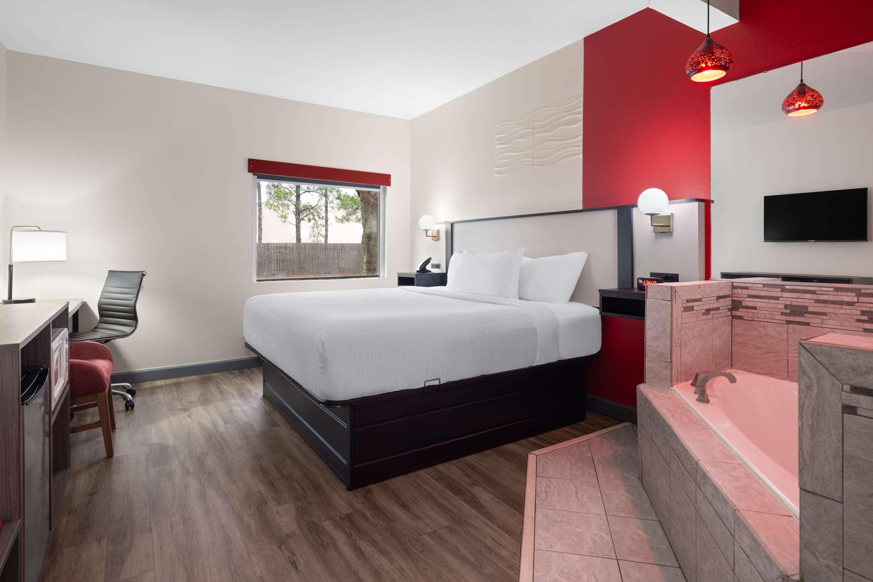 Suite King Bed Non Smoking