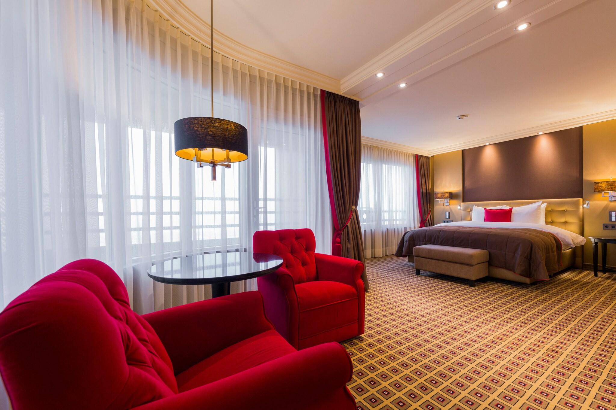 Suite Sea View King Bed