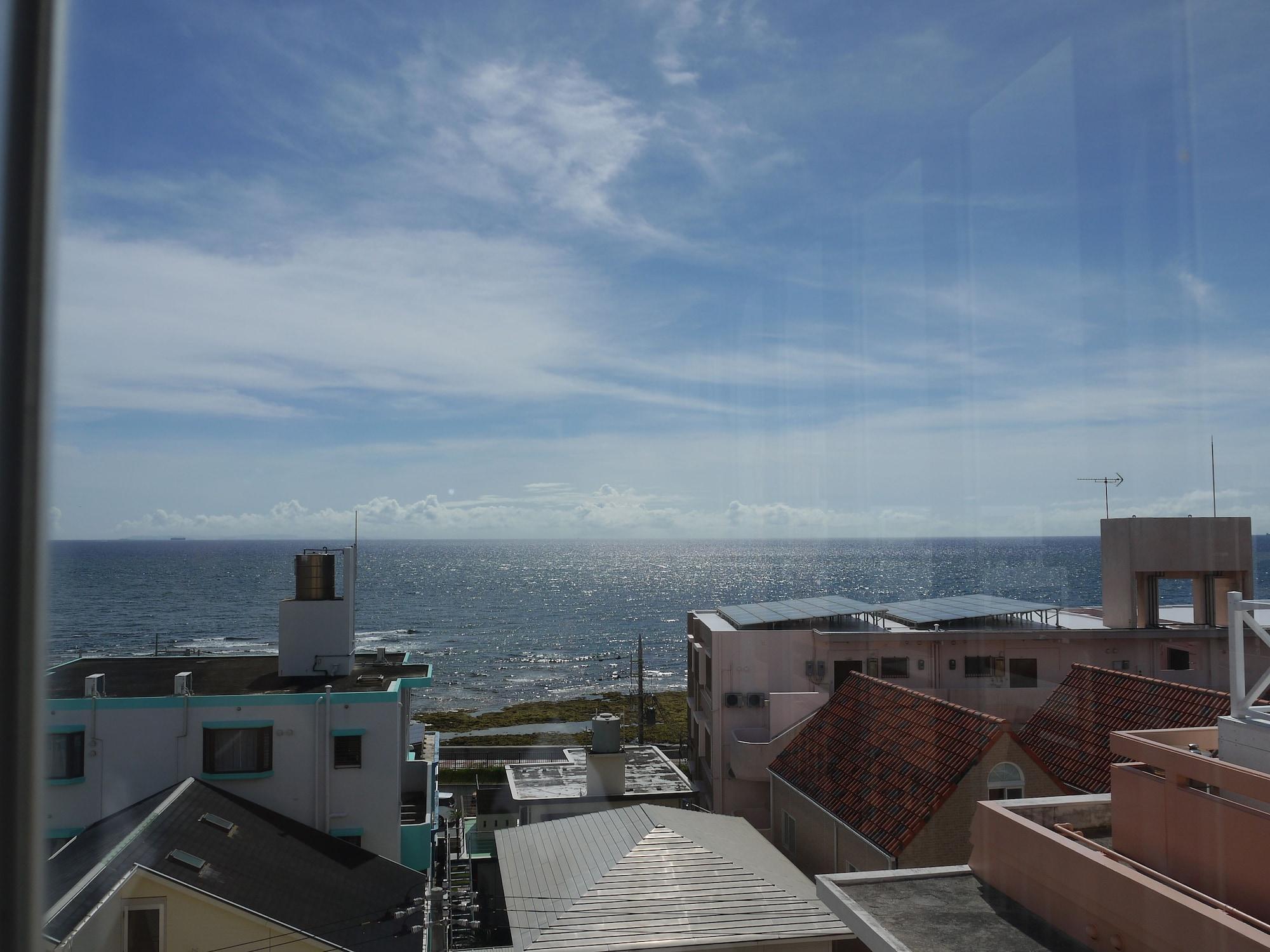 Twin Deluxe Two Beds