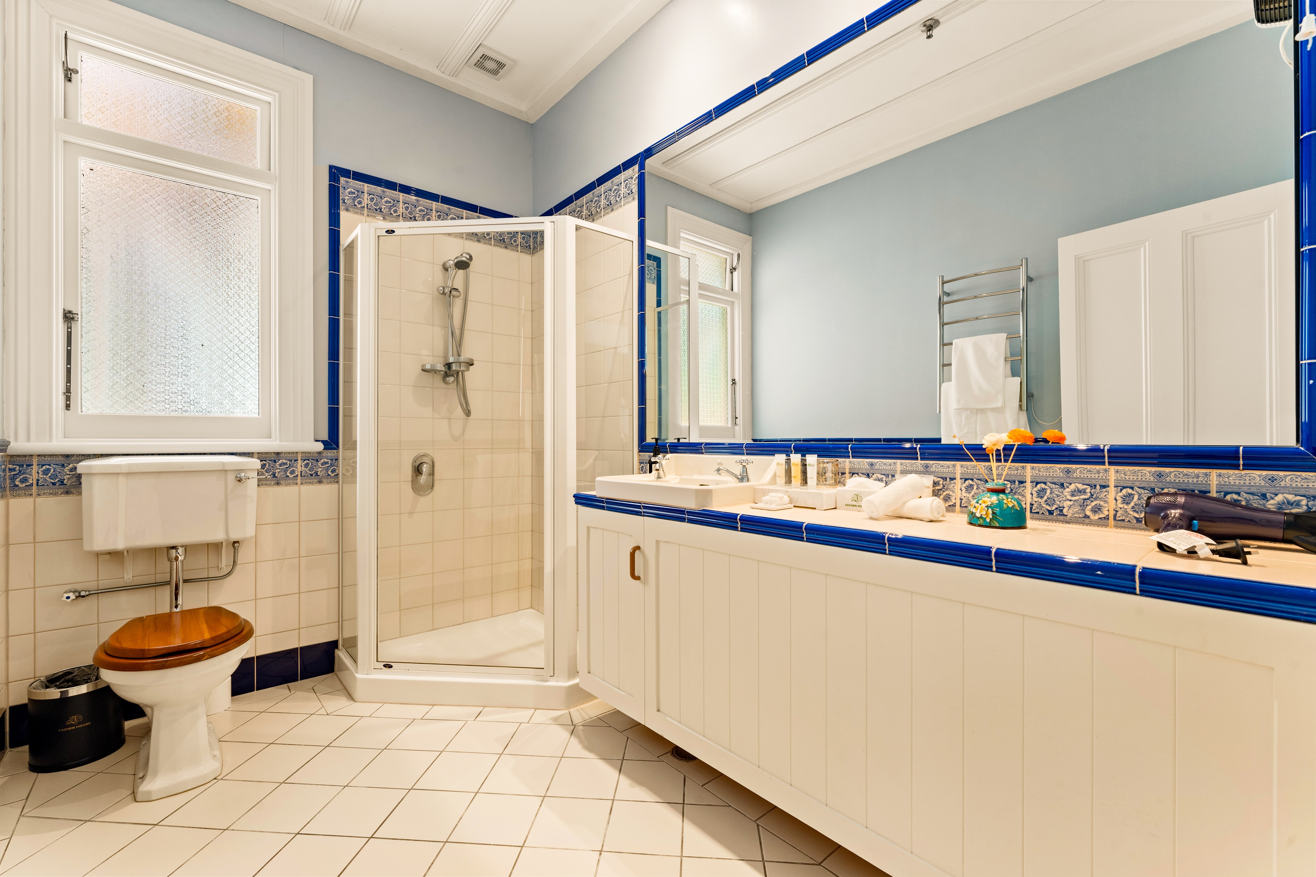 Double Executive King Bed