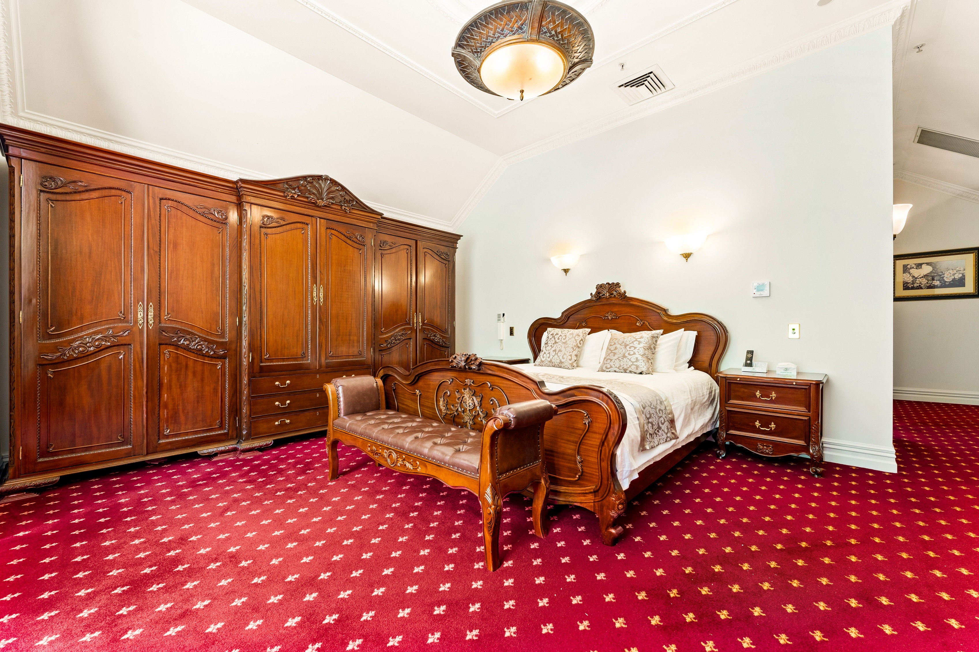 Suite Superior with Air Conditioning