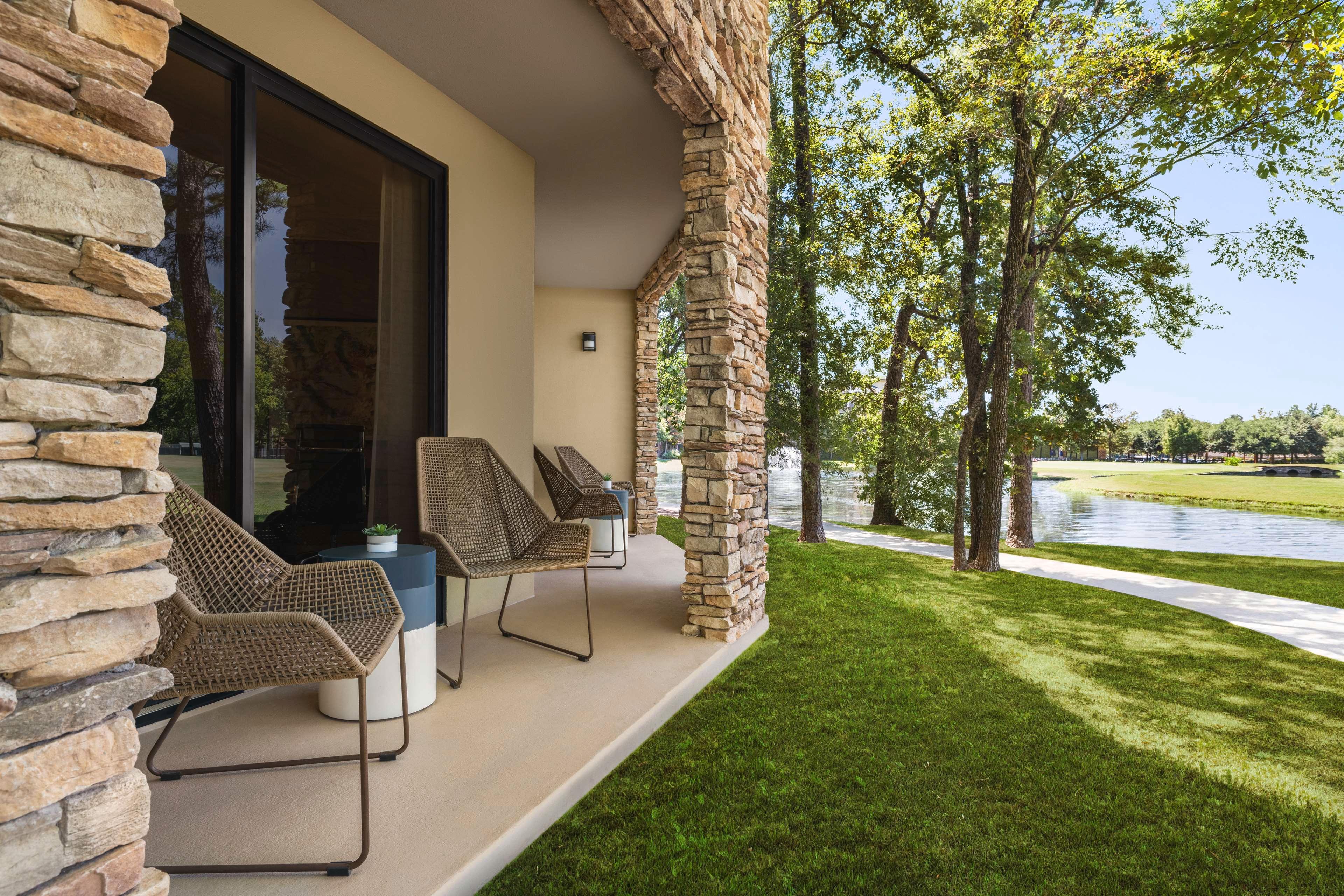 Suite King Bed One Bedroom 