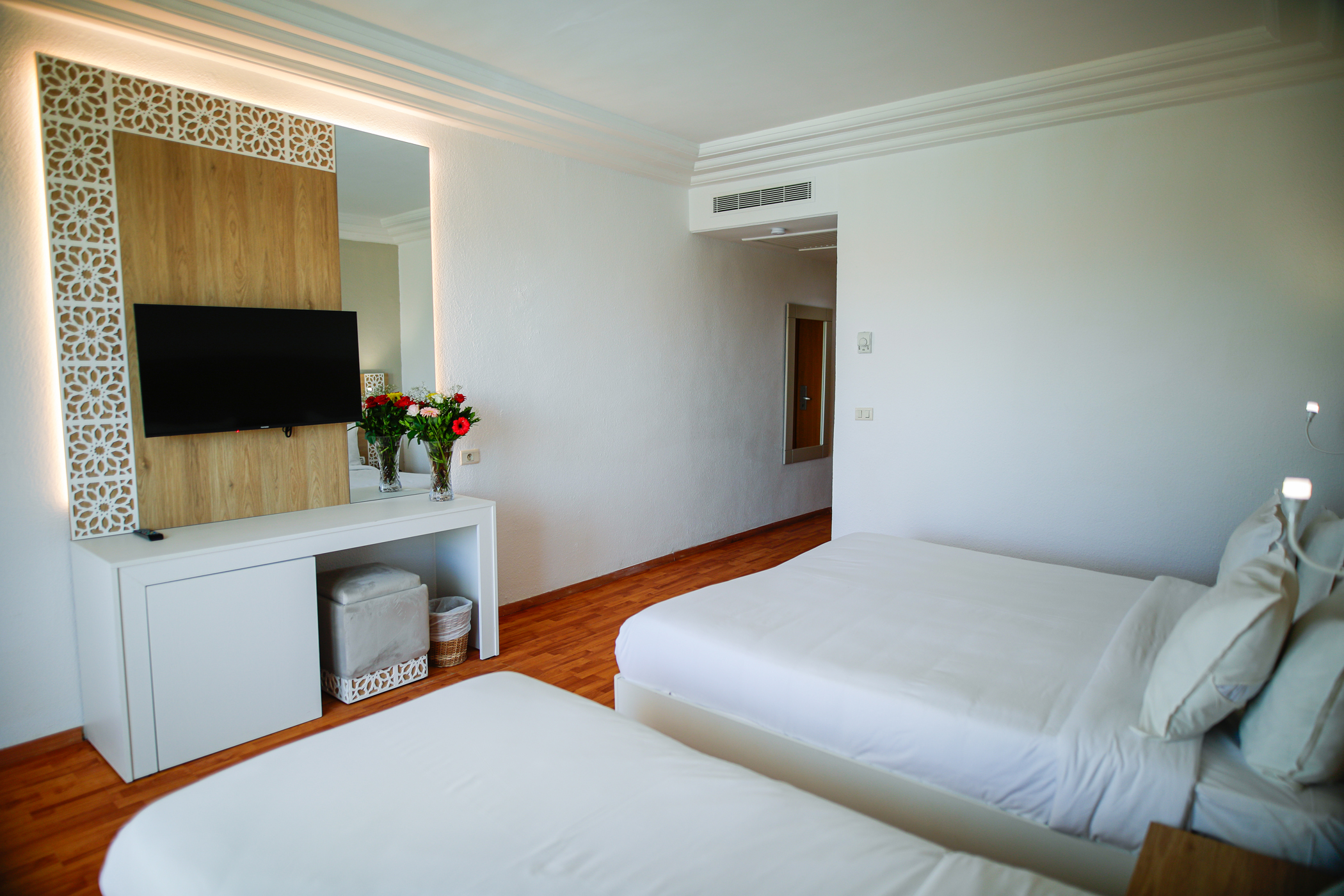 Double Single Capacity 1