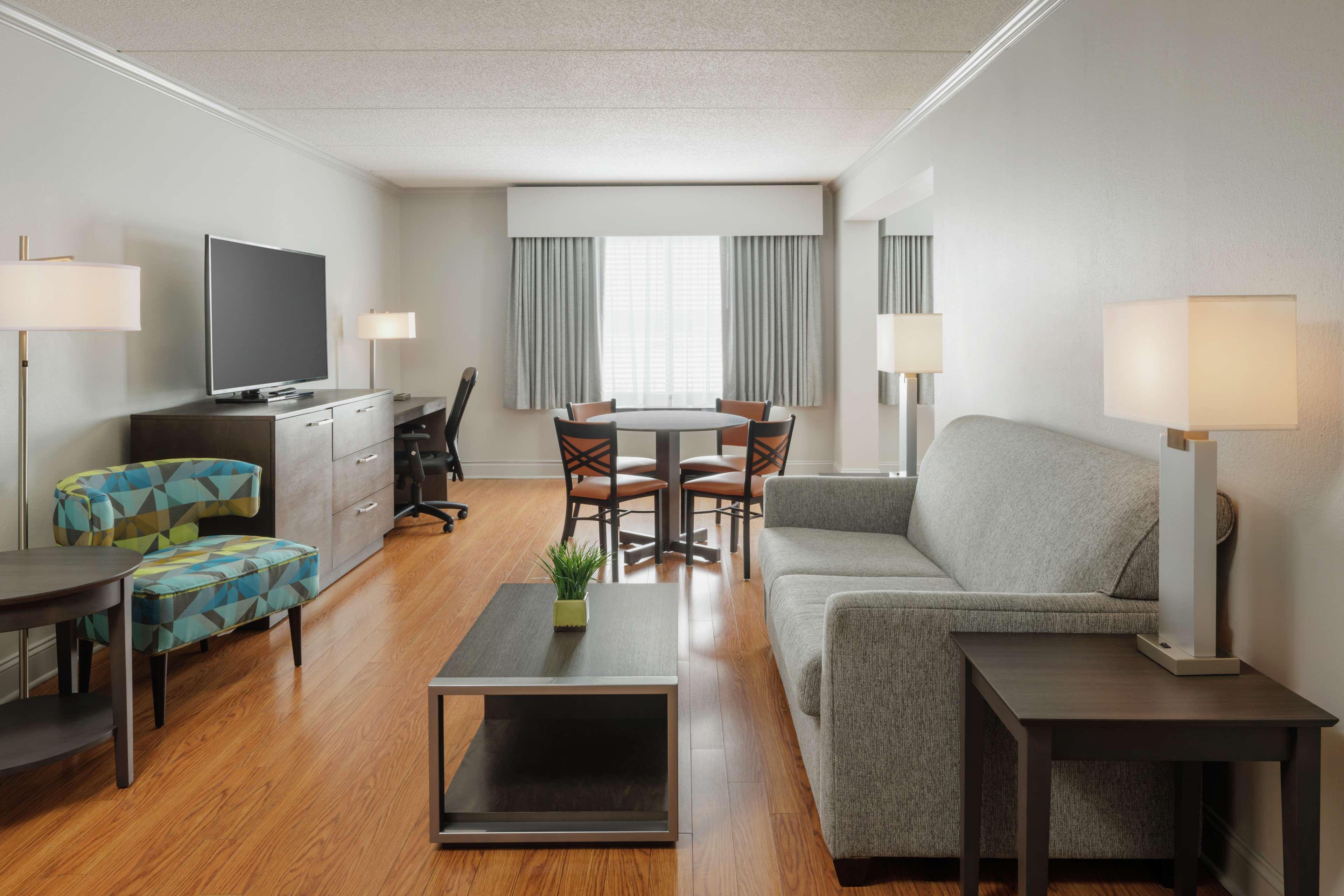 Studio King Size Bed