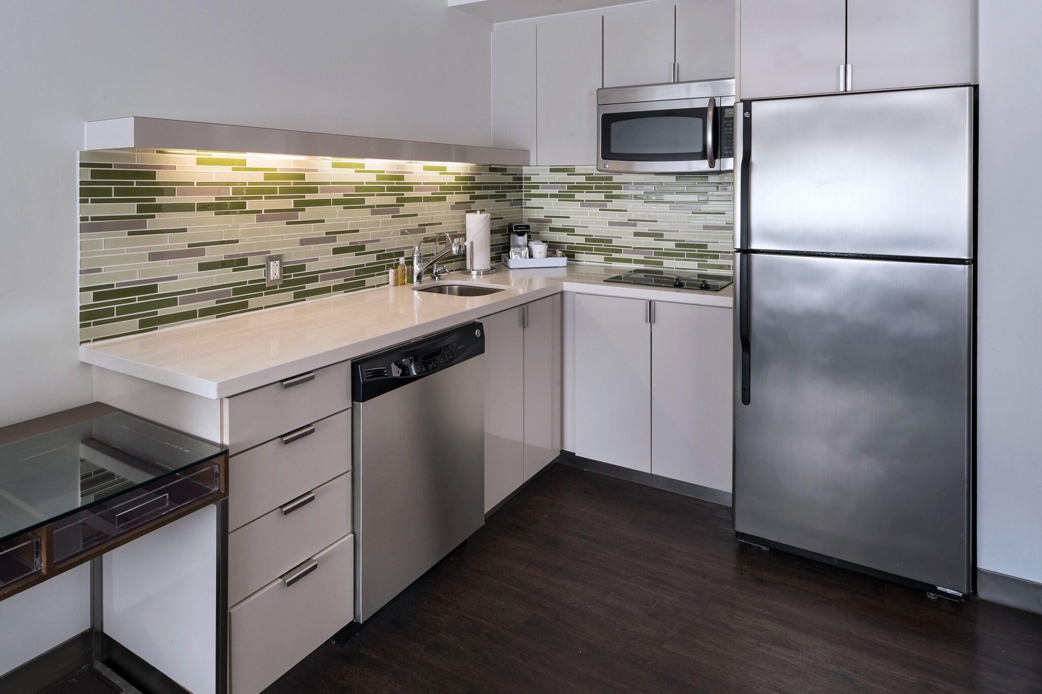 Suite King Bed One Bedroom 