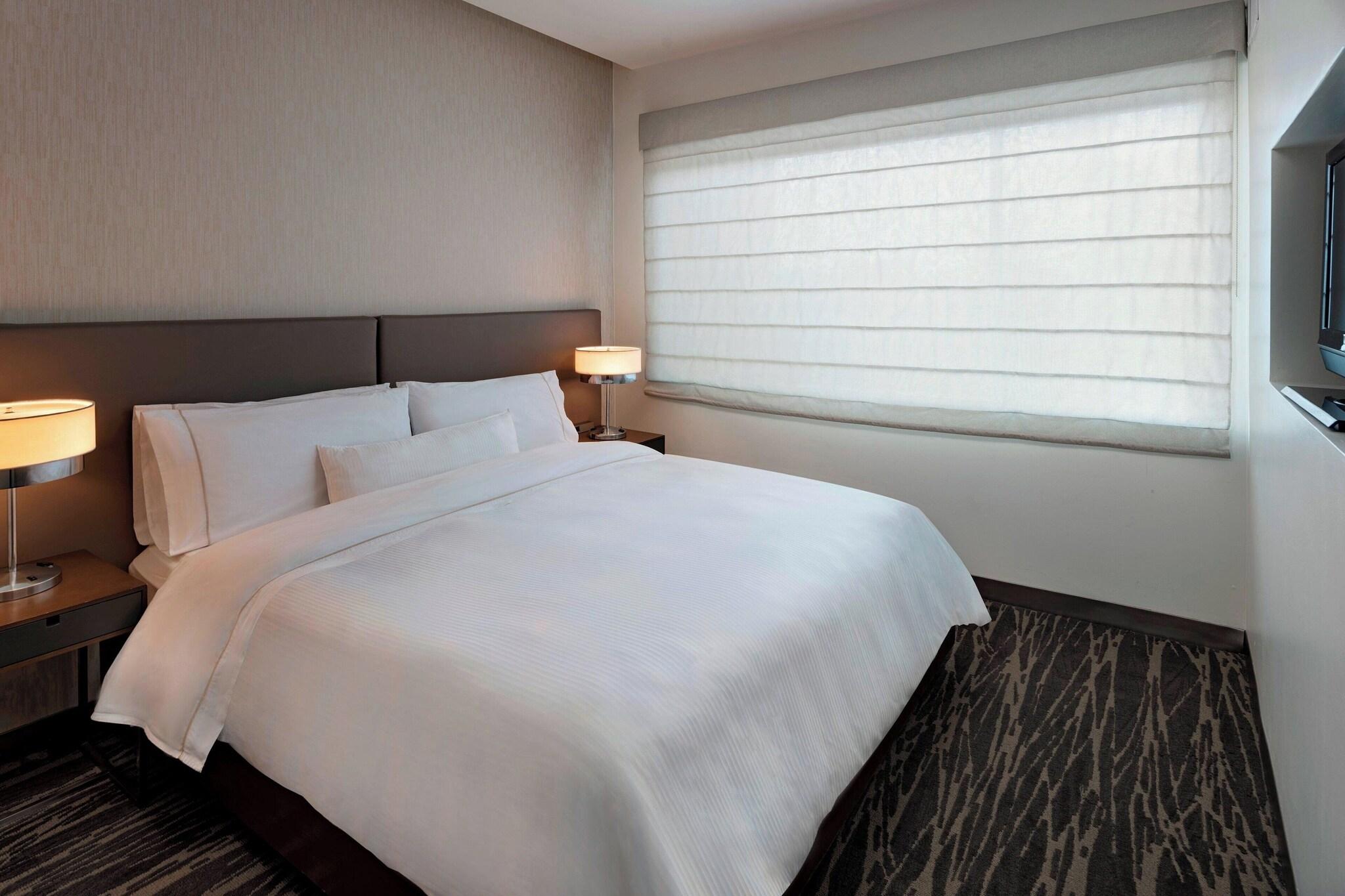 Suite King Bed One Bedroom 