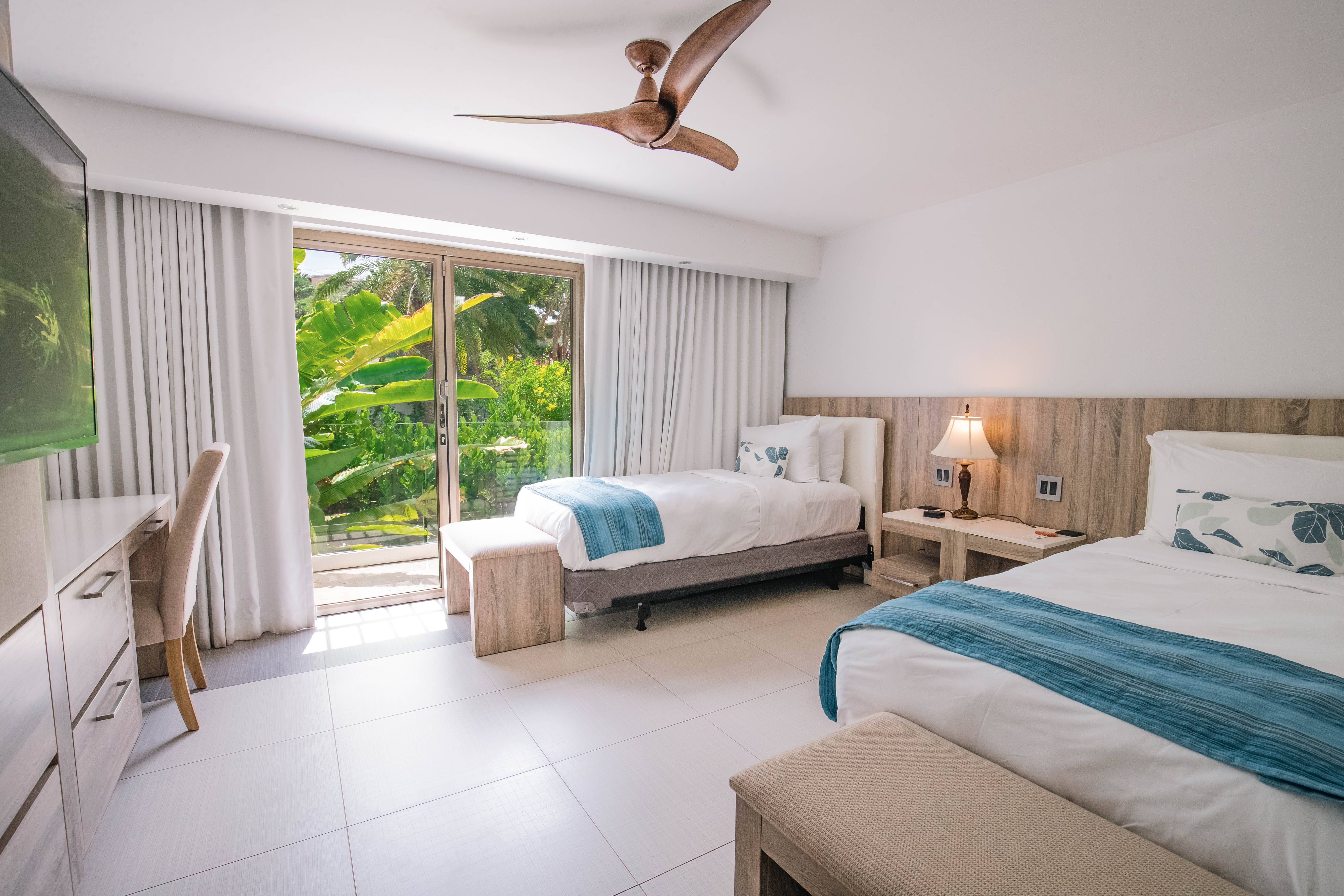 Suite Ocean Front Two Bedrooms