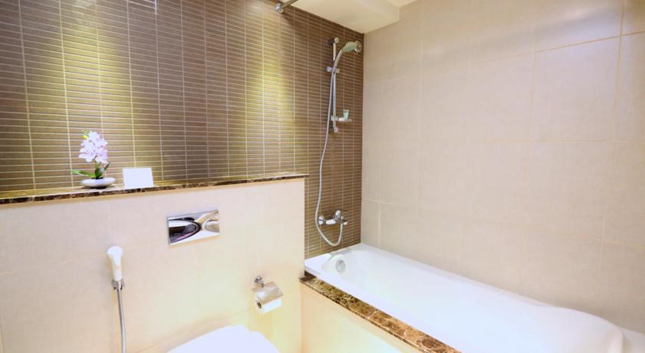 Double Executive King Bed