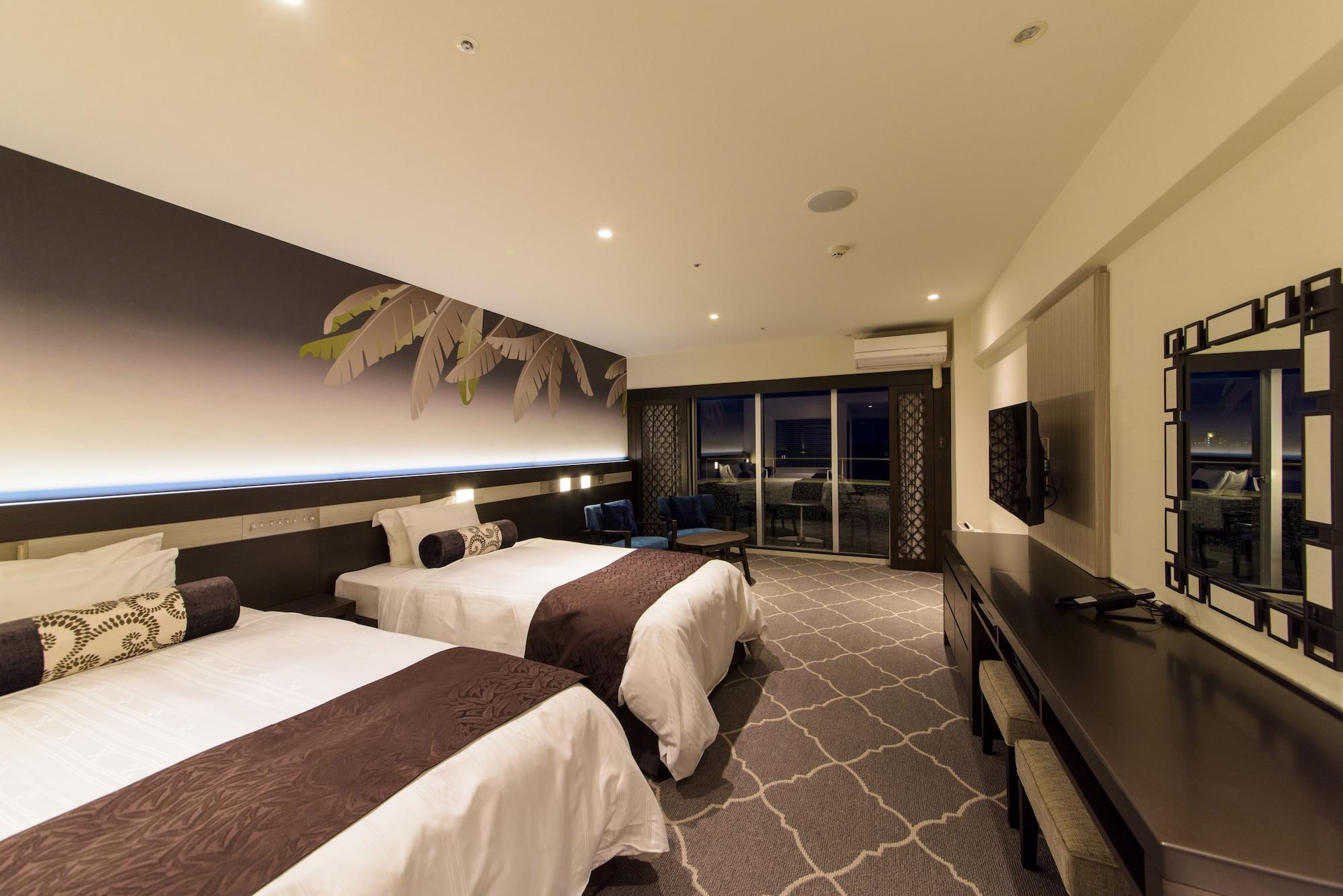 Twin Deluxe Two Beds