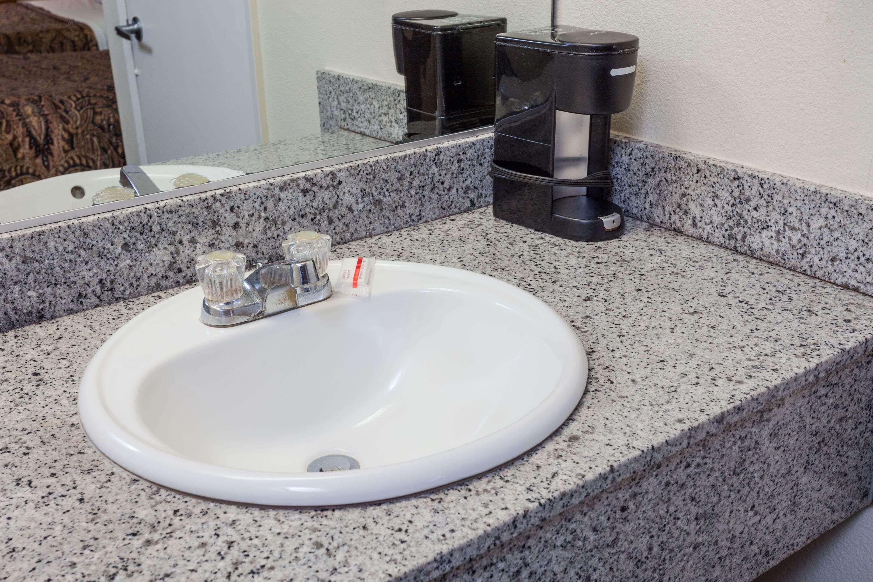 Quadruple Two Queen Beds