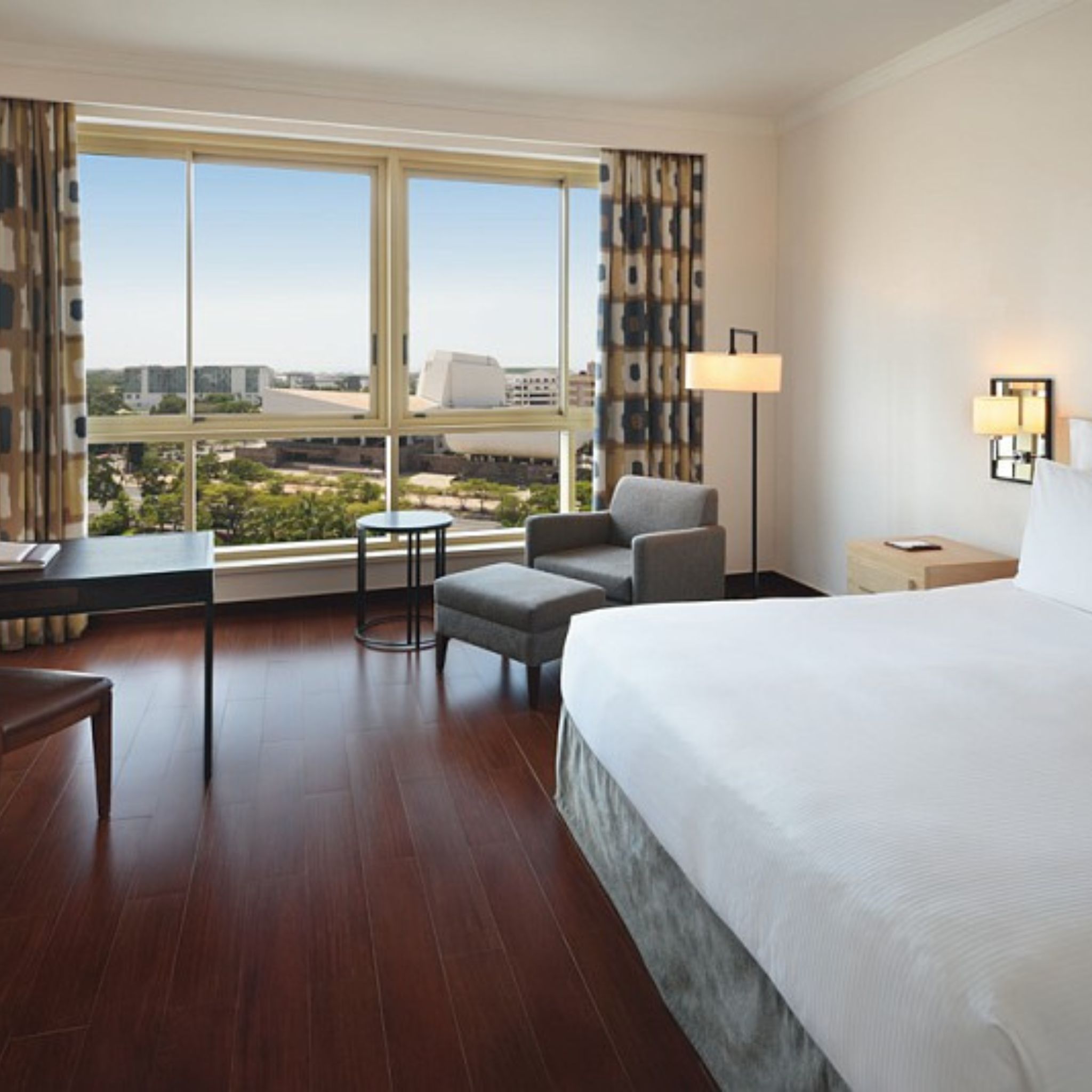 Room Deluxe King Bed